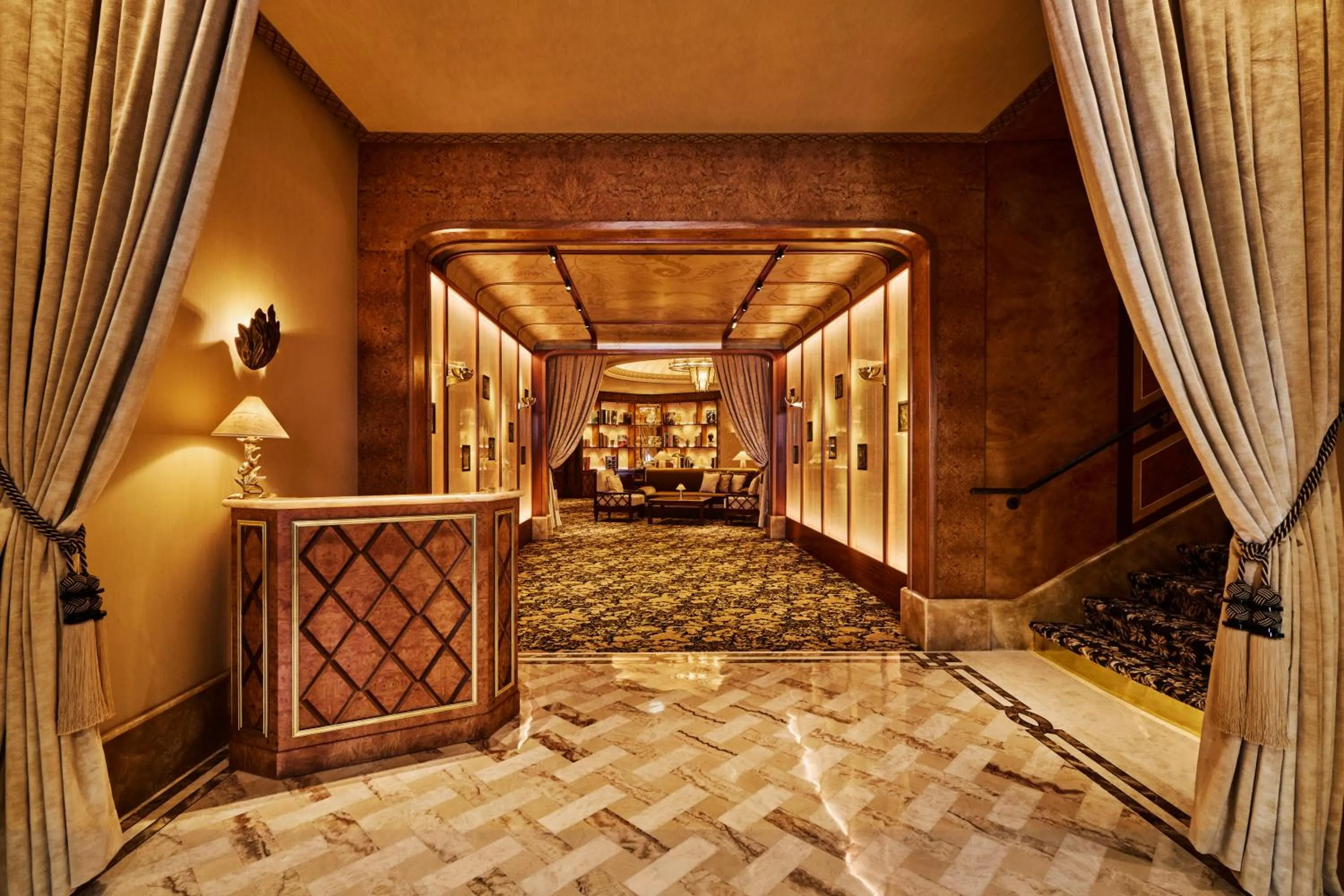 Lobby or reception in Hôtel Fouquet's Paris