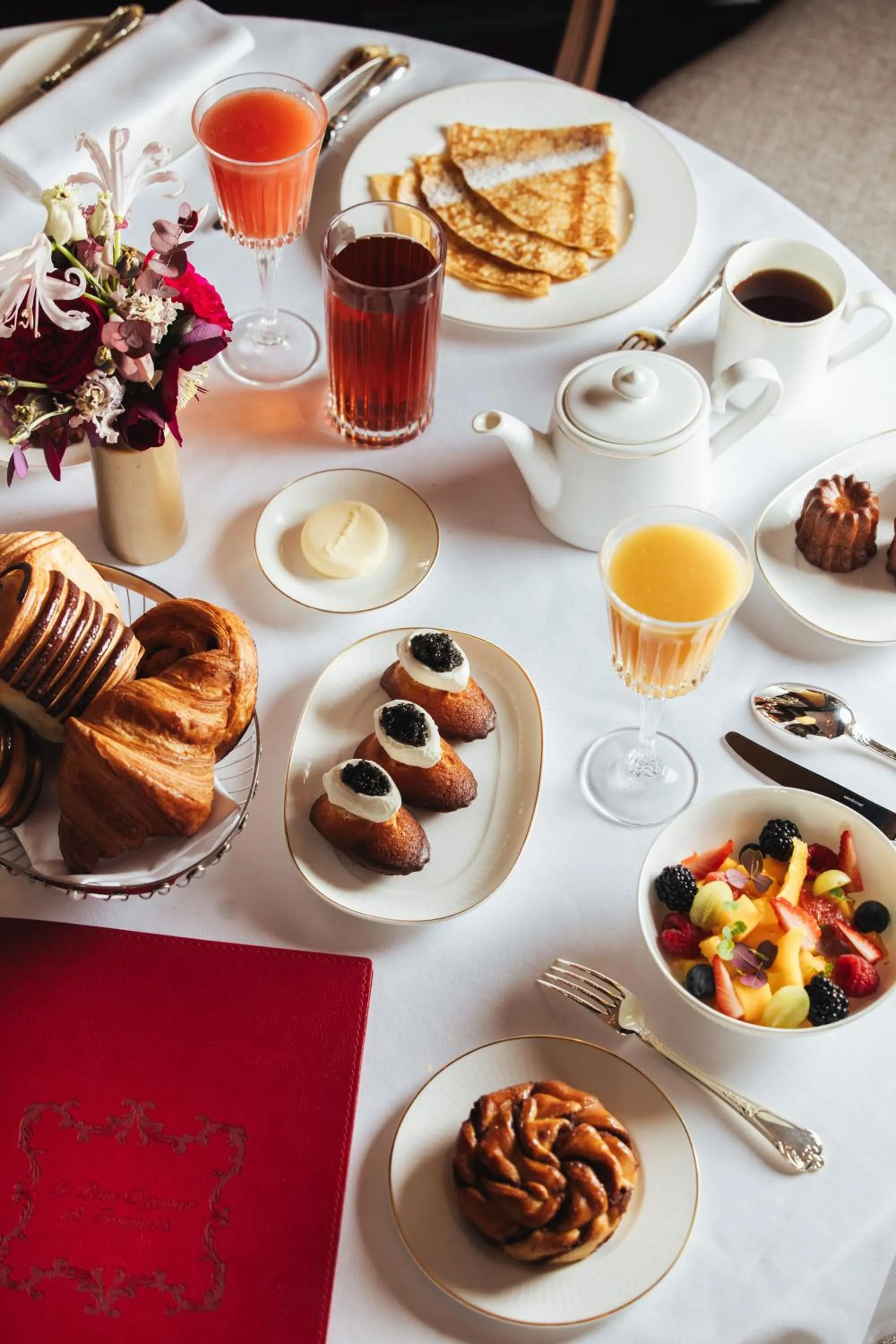 Breakfast in Hôtel Barrière Fouquet's Paris