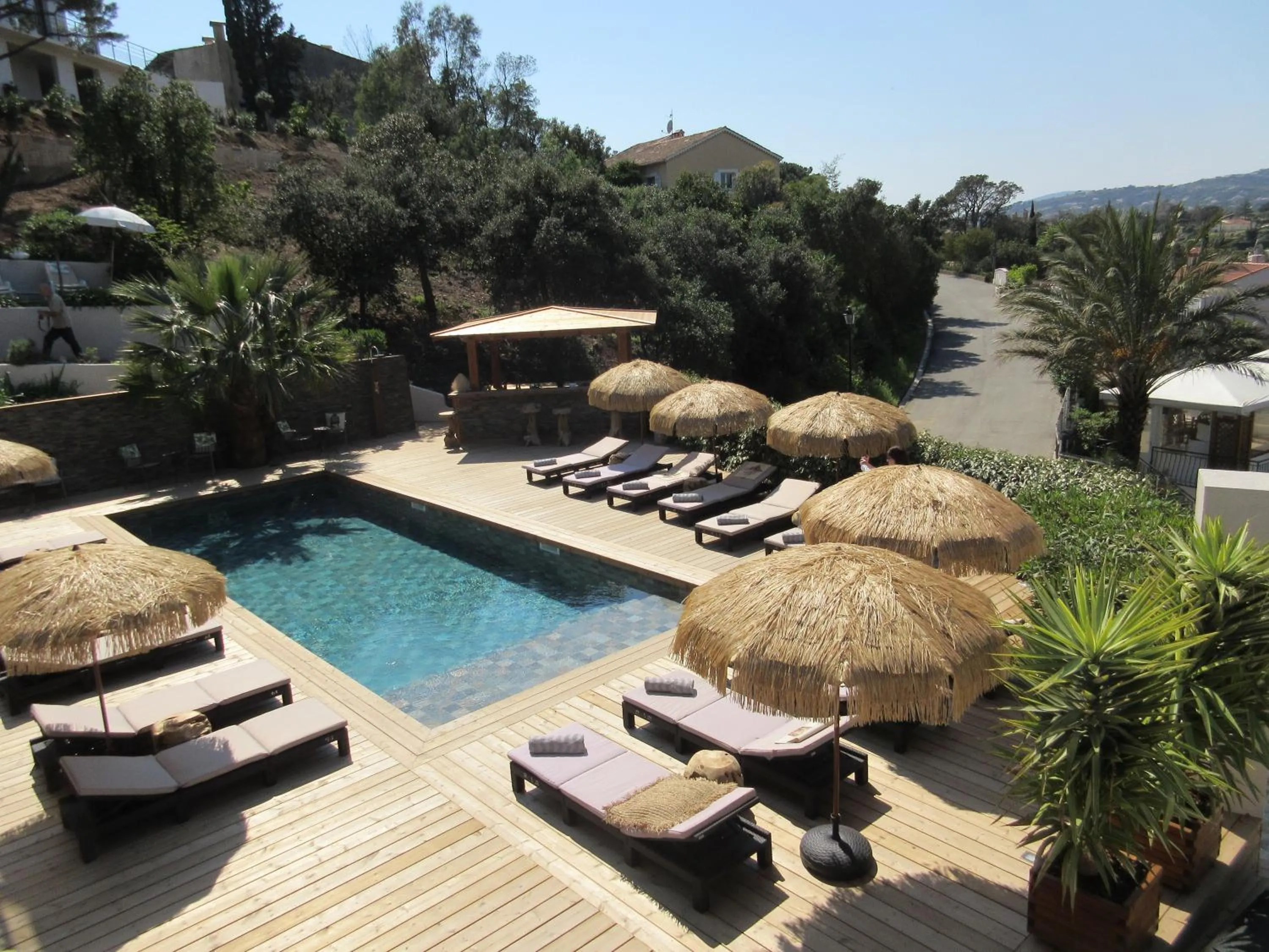 Bird's eye view in Villa Tricoli B&B avec Piscine