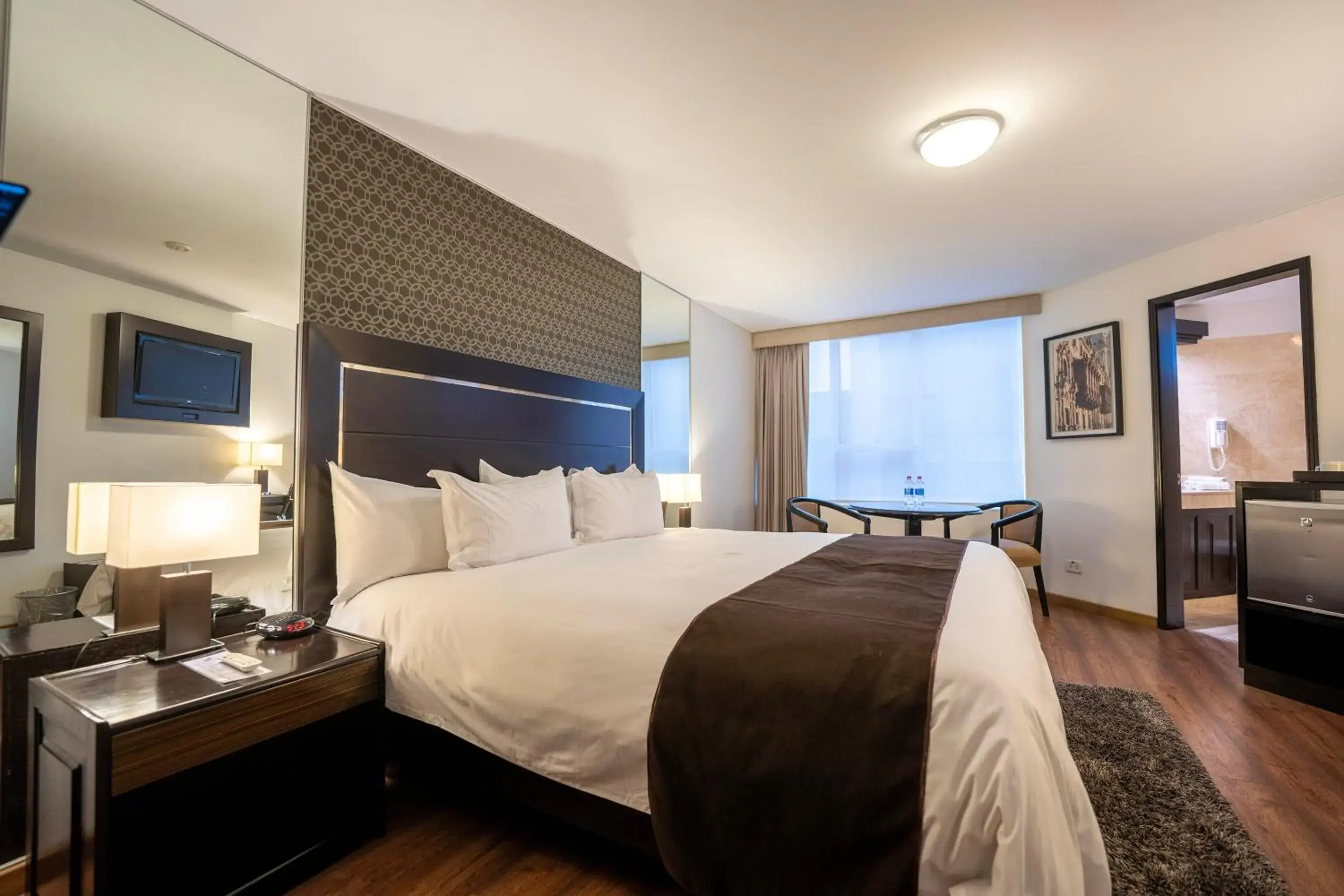 Bed in Jose Antonio Executive Bed in Jose Antonio Executive