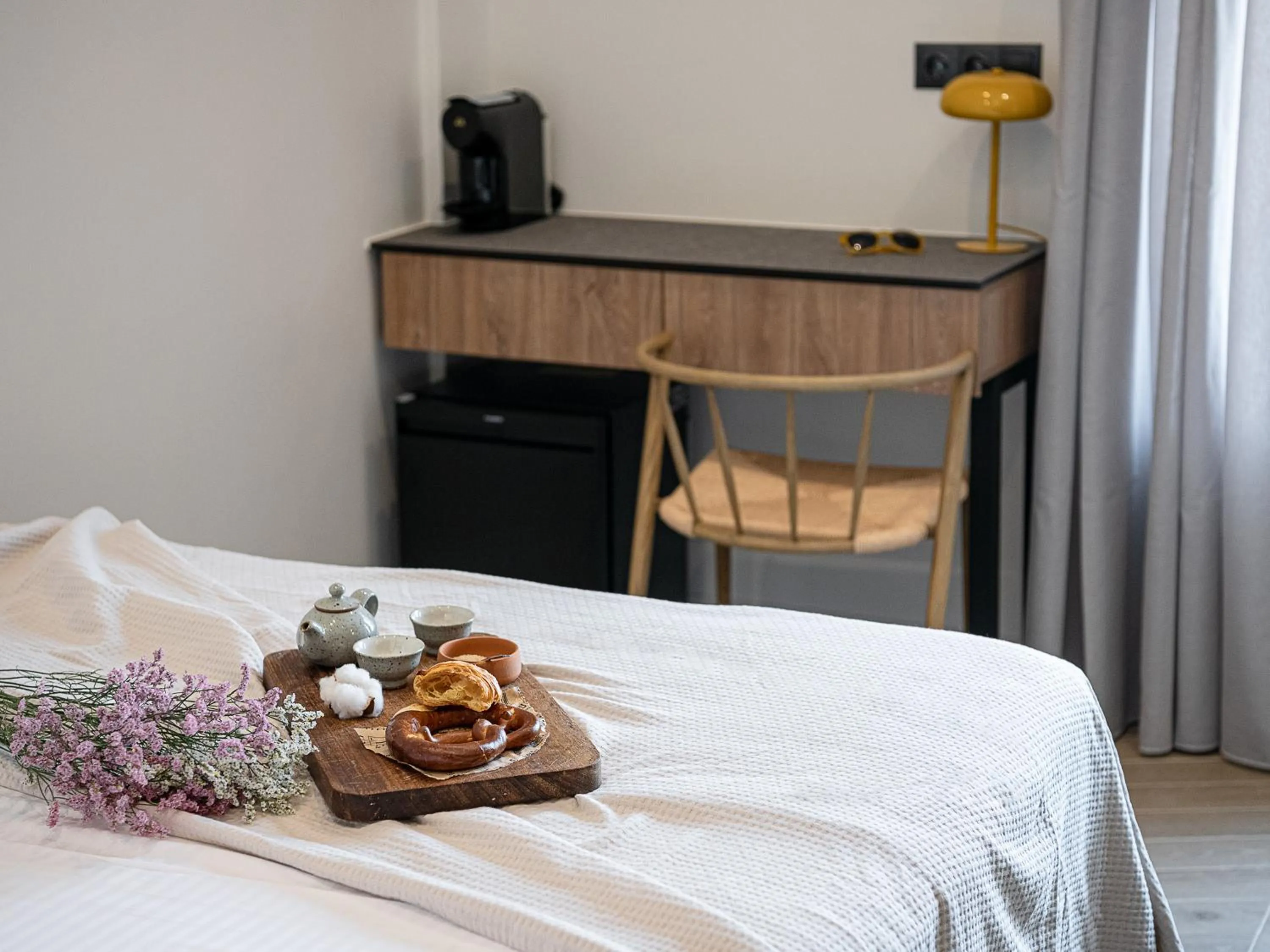 Bed in Amphitrite Hotel