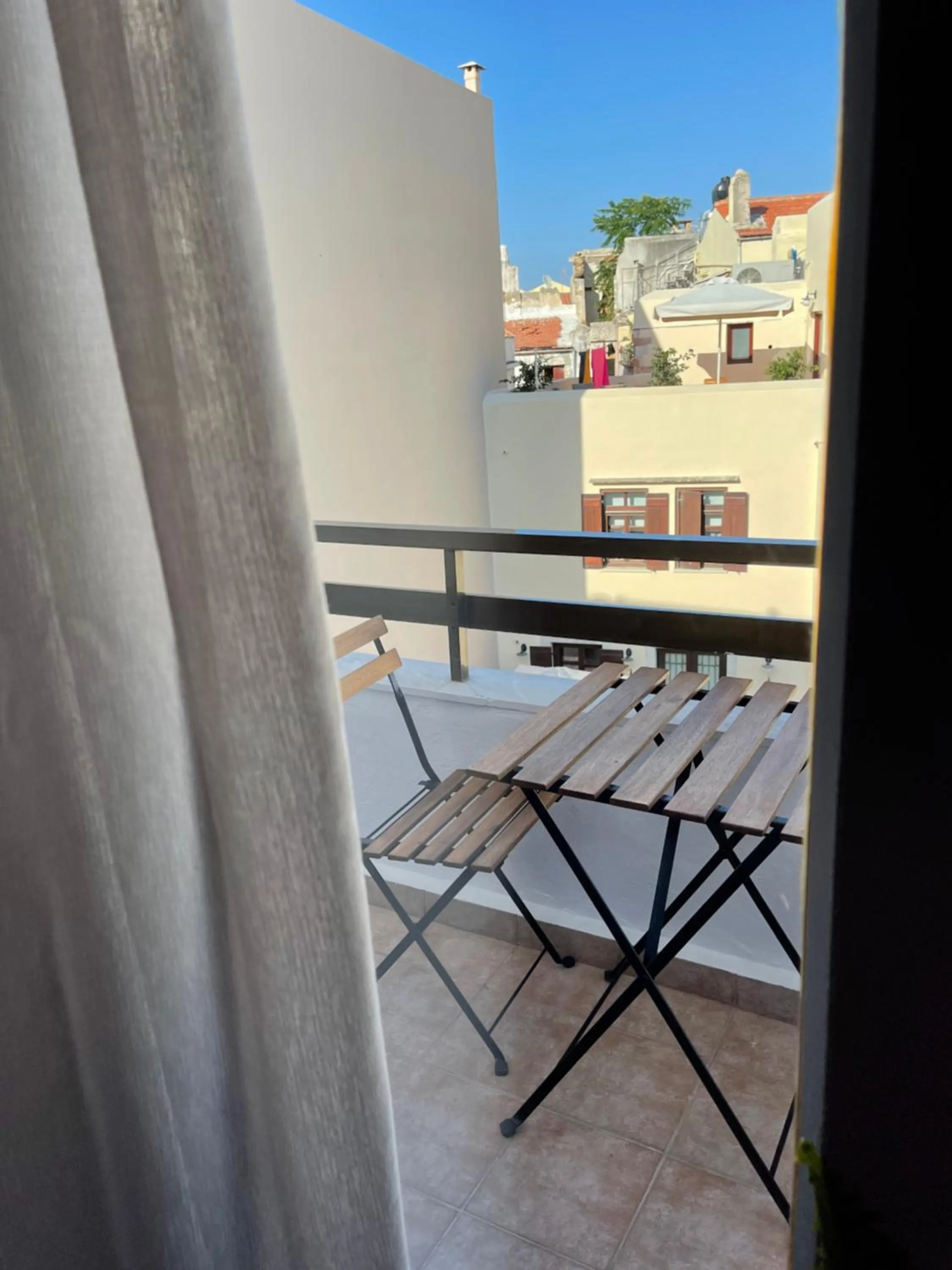 Balcony/Terrace in Amphitrite Hotel