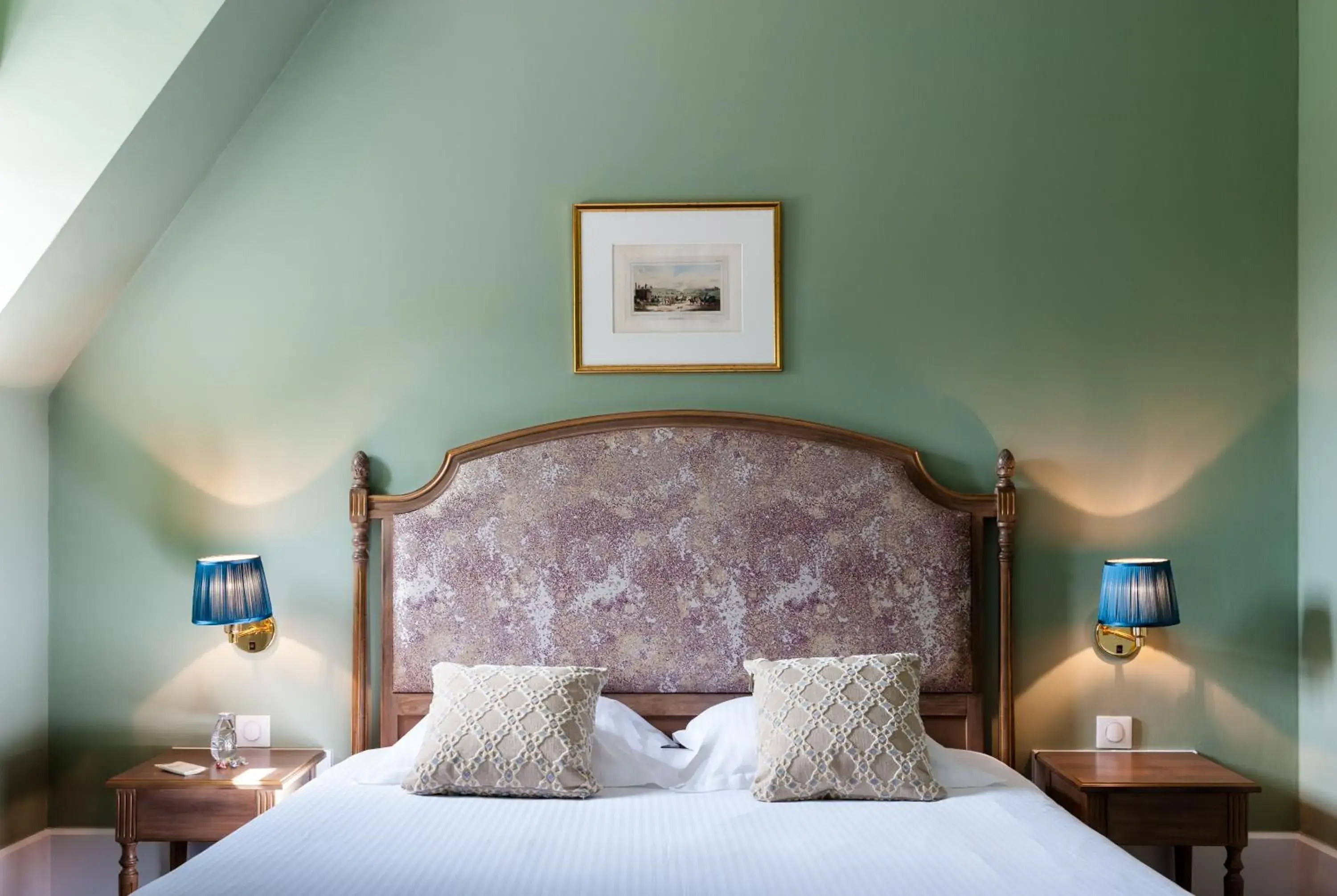 Bed in Domaine de Saulon Bed in Domaine de Saulon