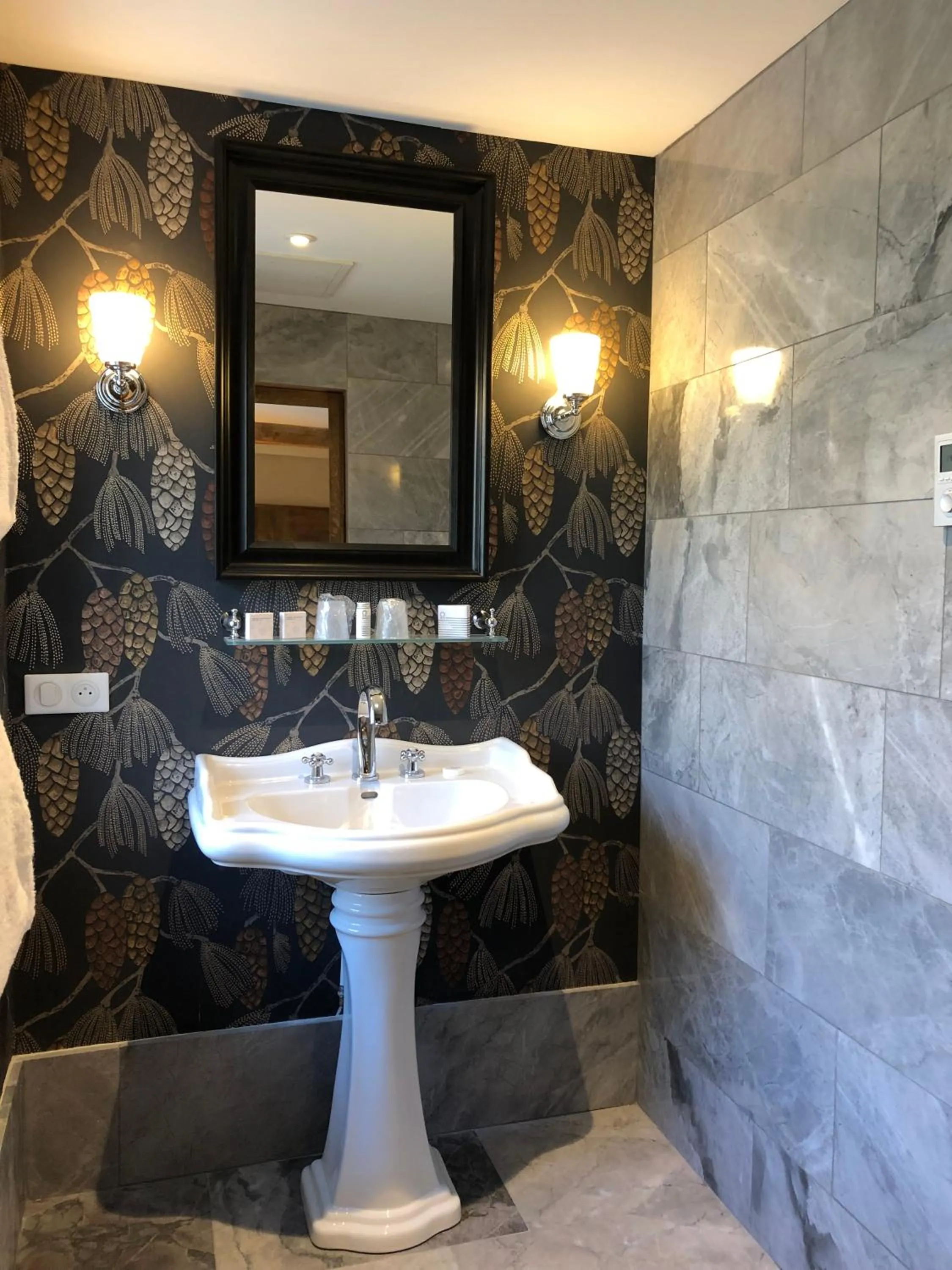 Bathroom in Château de Saulon
