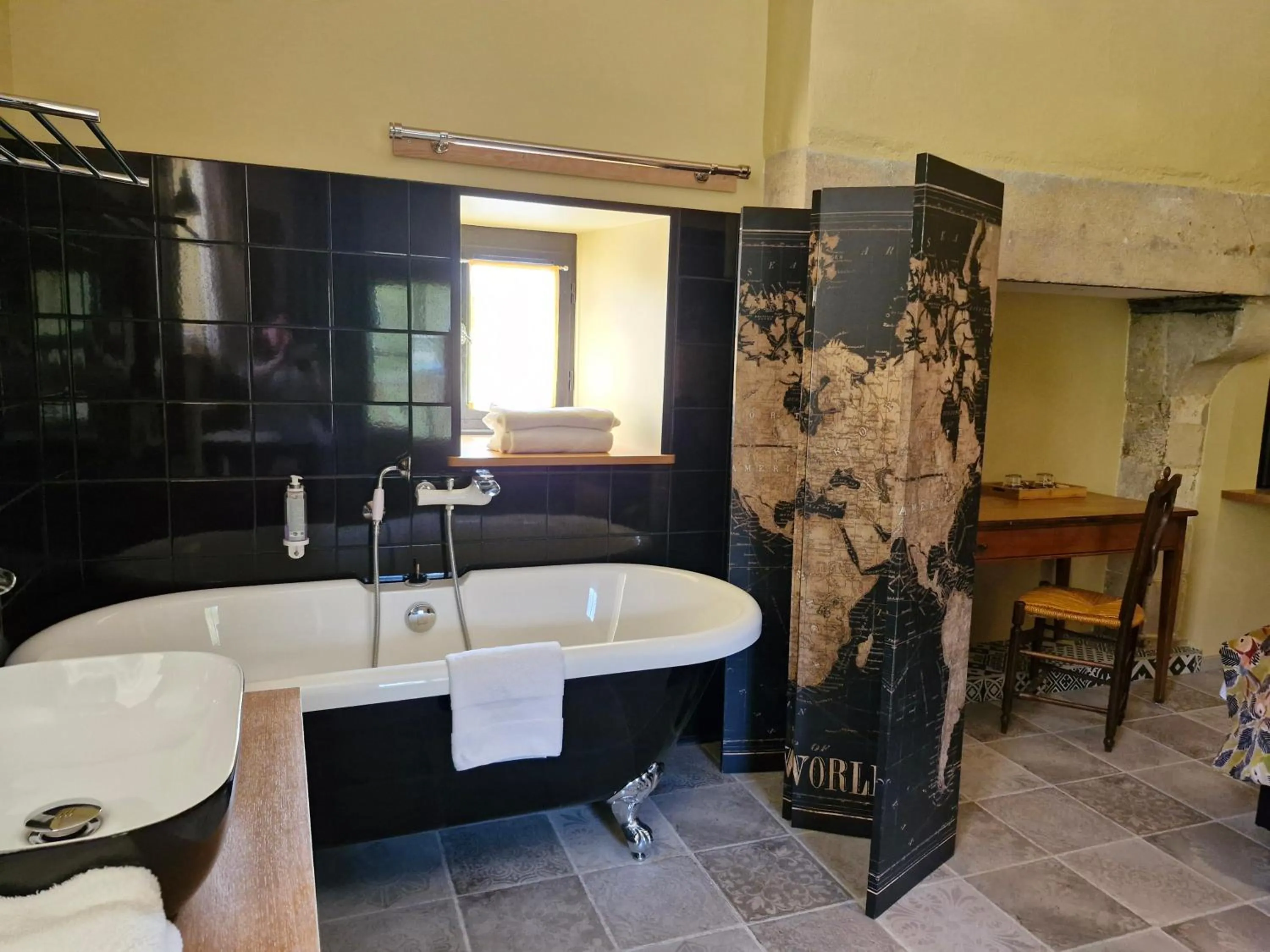 Bathroom in Château de Saulon