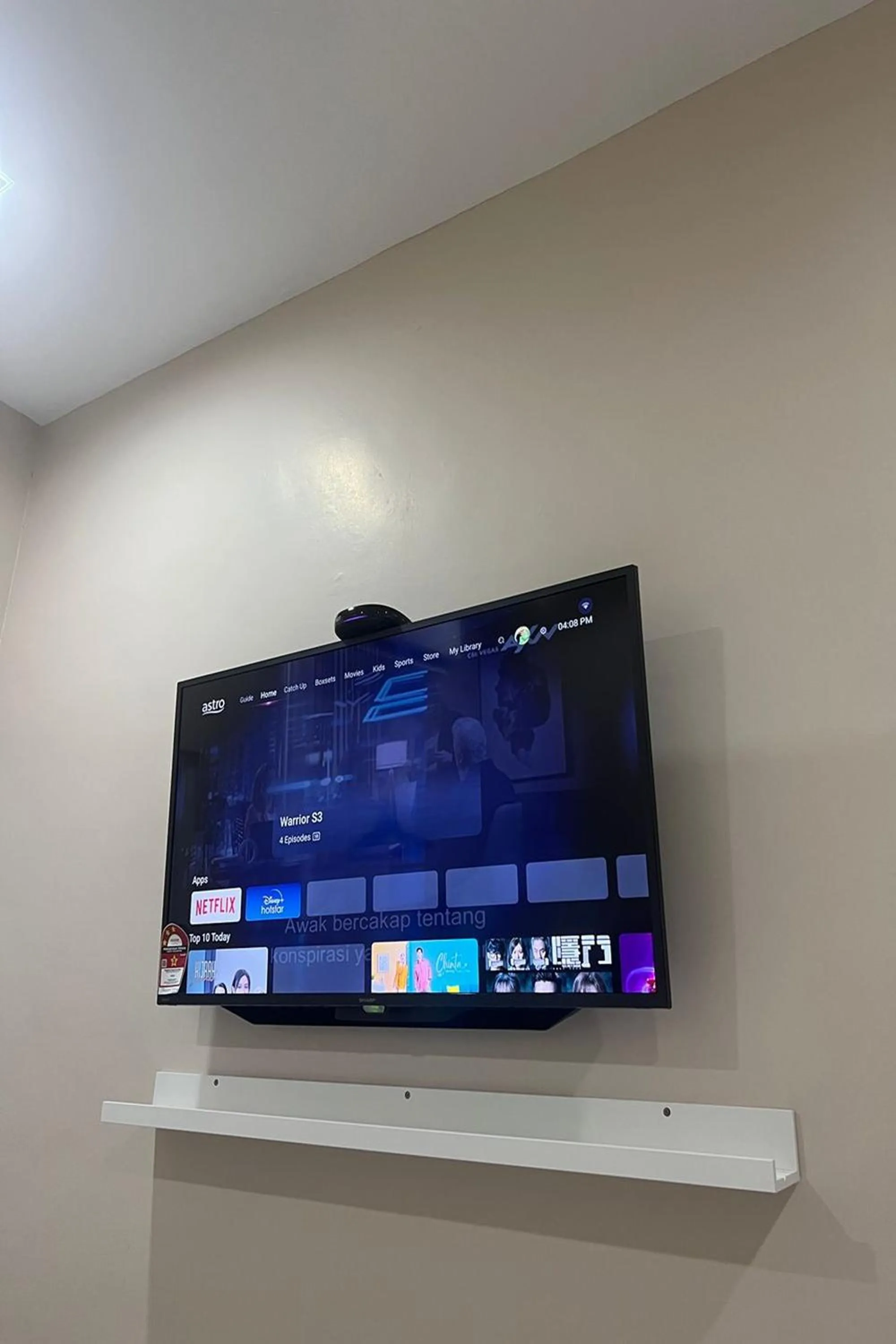 TV and multimedia in M S Hotel, Tengku Kelana KTM Klang