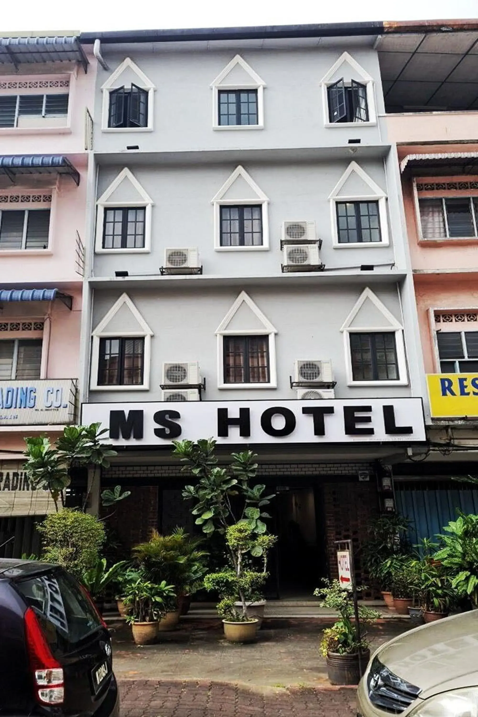 Property Building in M S Hotel