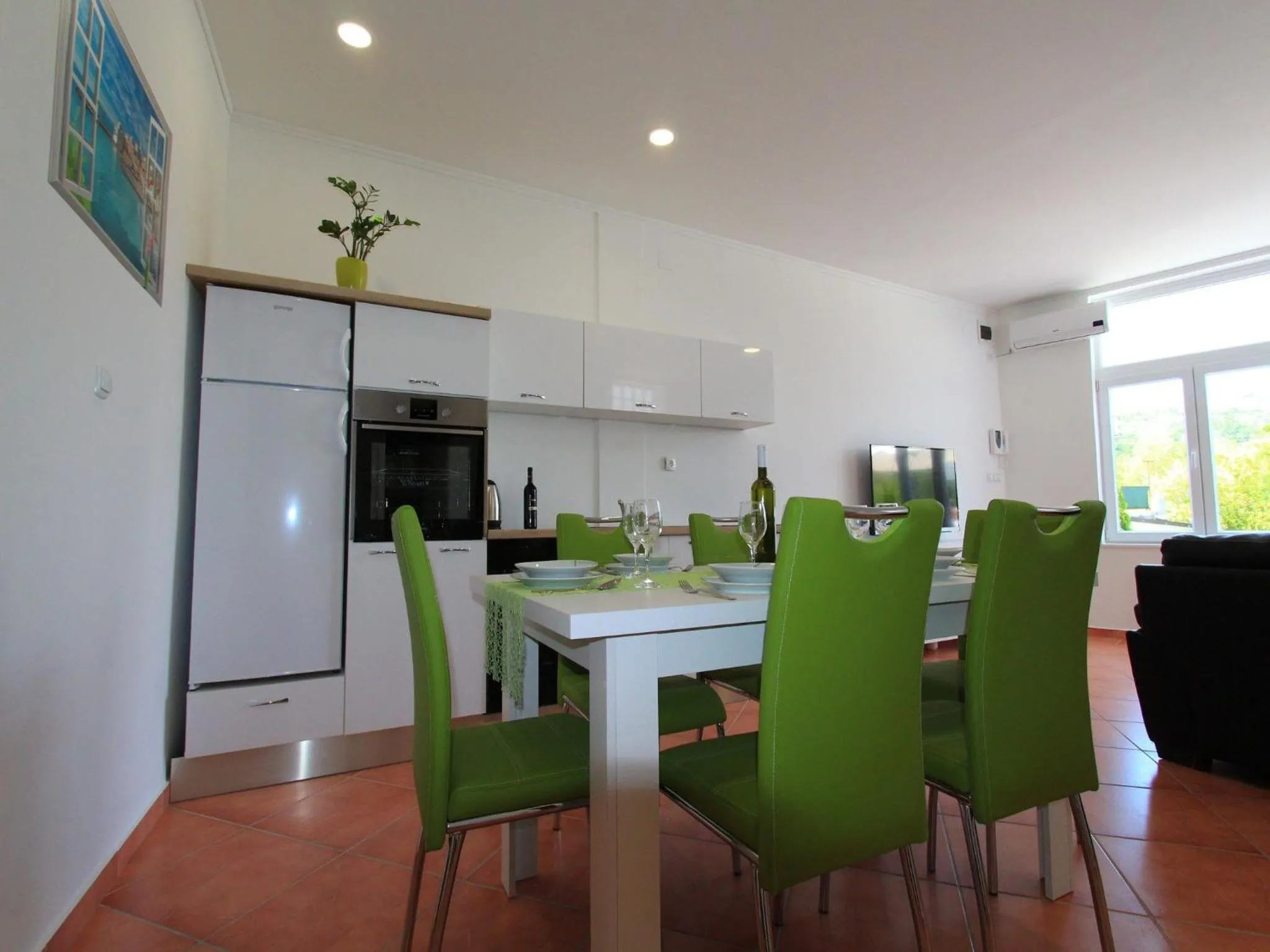 Dining area in Apartments Nero