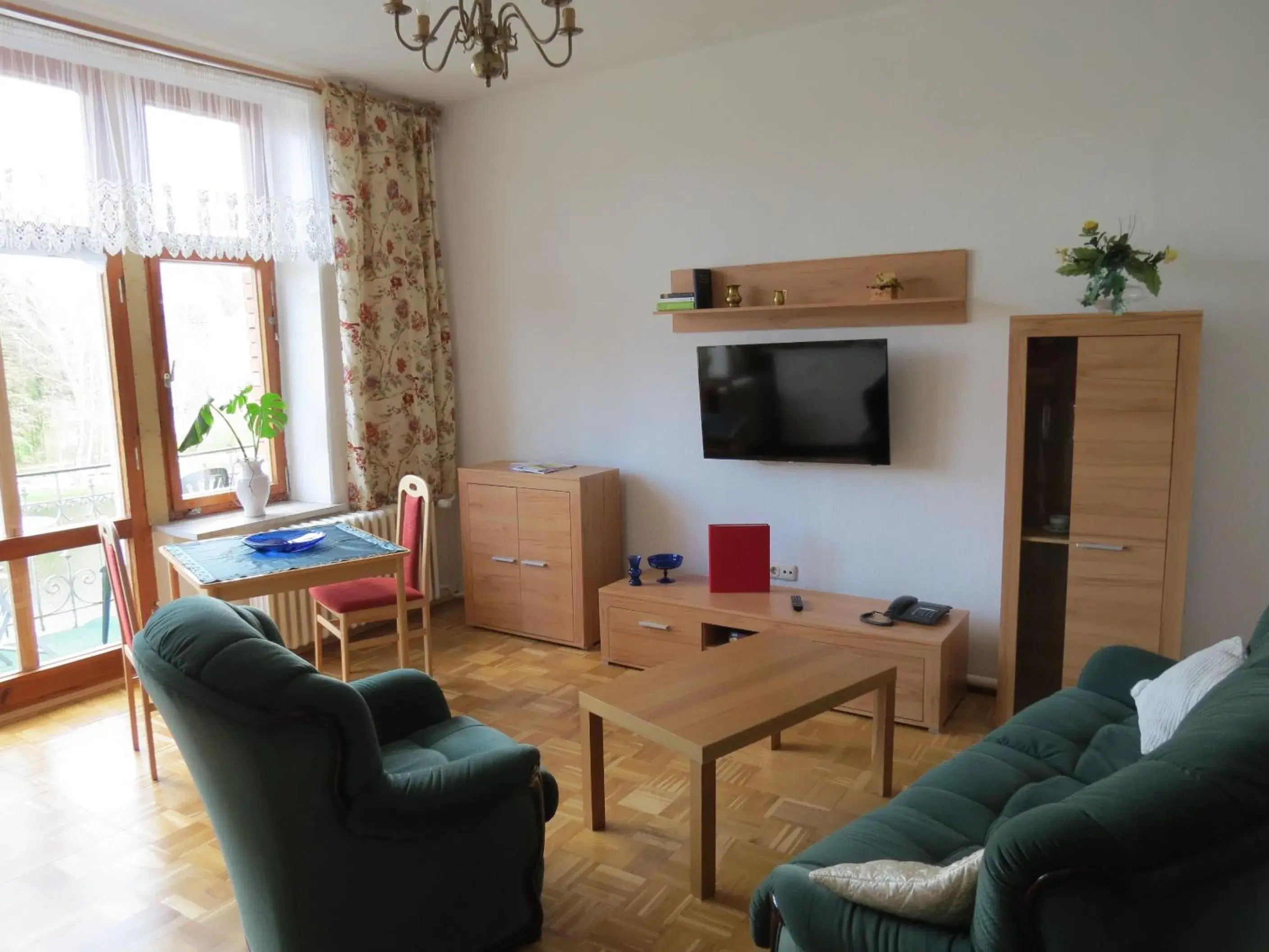 Hotel-Pension SCHLOSS -MIRAMAR Hotel-Pension SCHLOSS -MIRAMAR