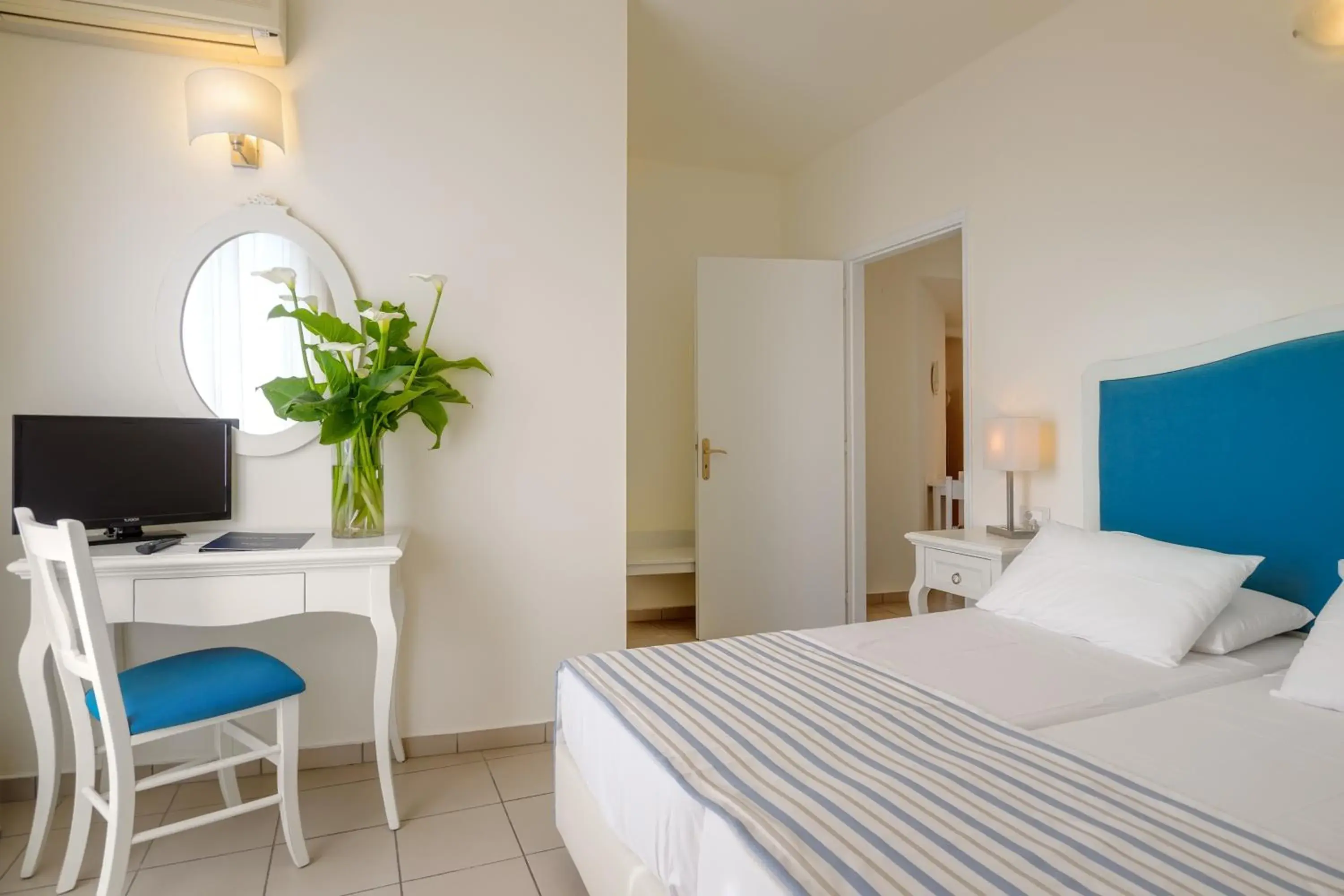 Bedroom, Bed in Mare Hotel Apartments Bedroom, Bed in Mare Hotel Apartments