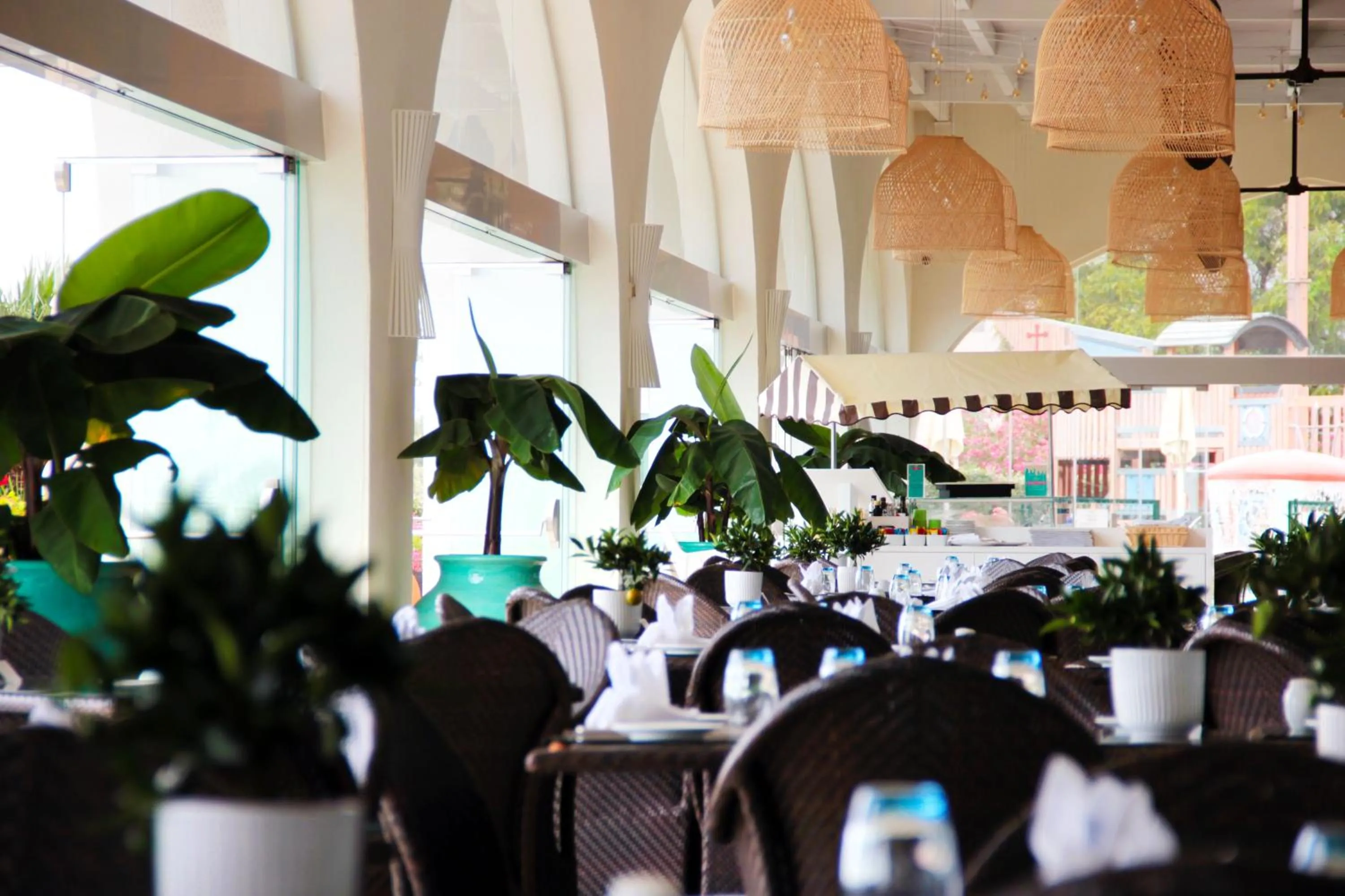 Restaurant/places to eat in Crowne Plaza Vilamoura - Algarve by IHG