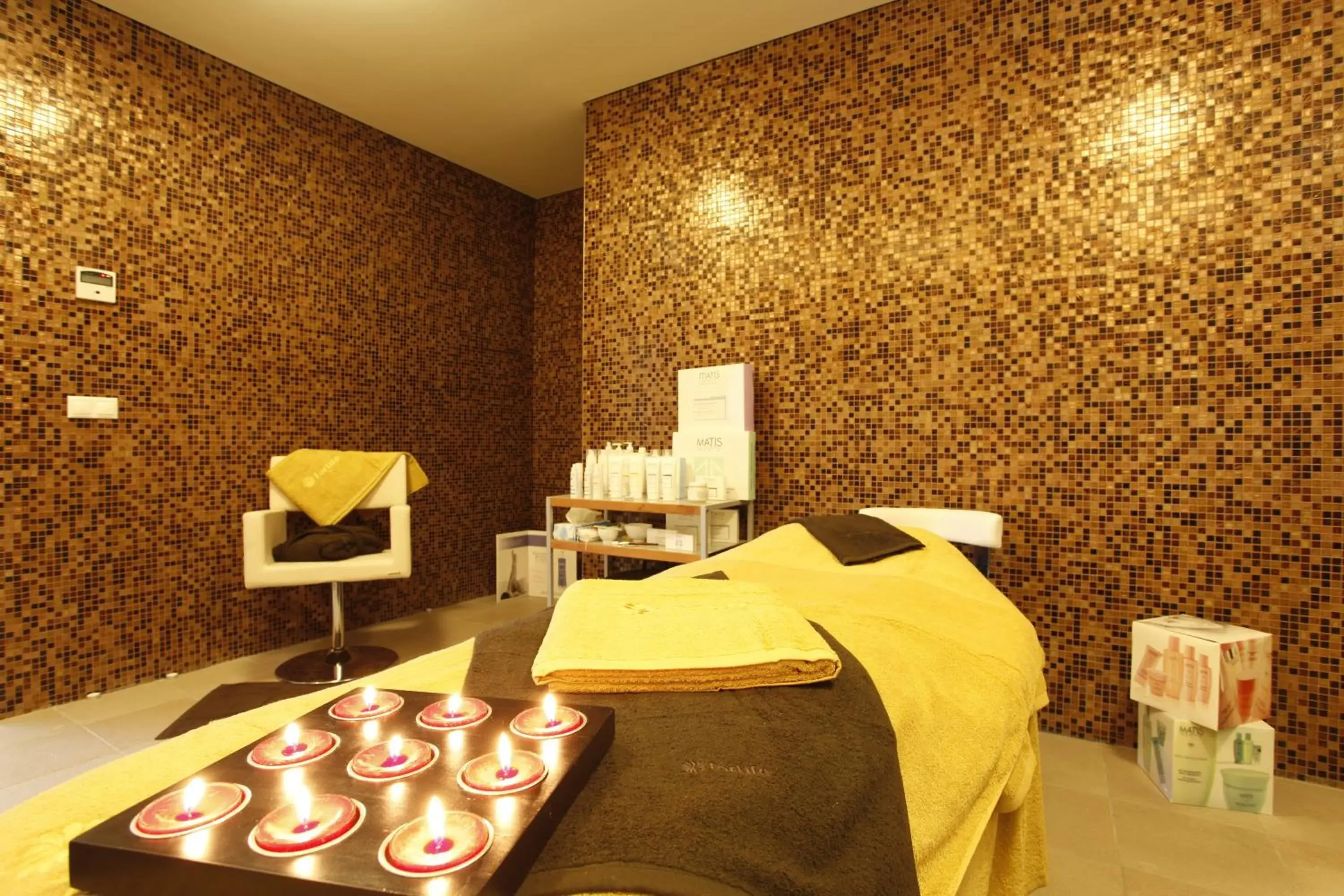 Spa and wellness centre/facilities, Bed in Montebelo Aguieira Lake Resort & Spa Spa and wellness centre/facilities, Bed in Montebelo Aguieira Lake Resort & Spa