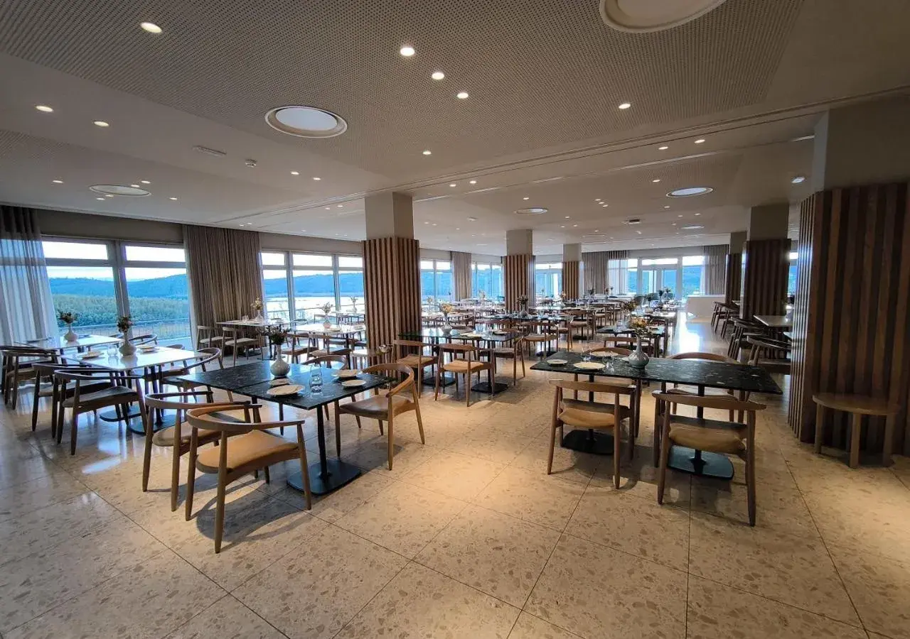 Restaurant/places to eat in Montebelo Aguieira Lake Resort & Spa Restaurant/places to eat in Montebelo Aguieira Lake Resort & Spa