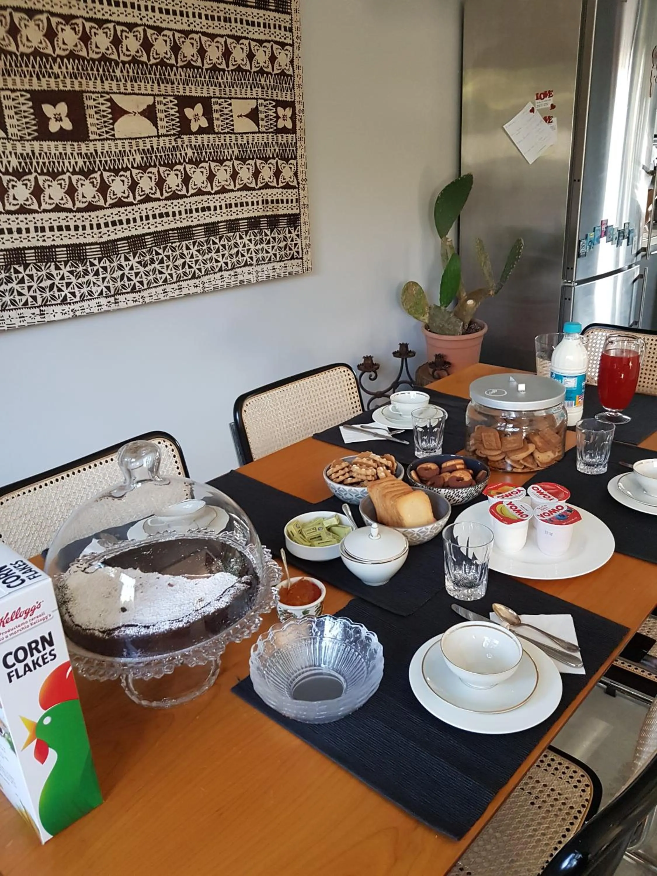 Continental breakfast in B&B Il Picchio