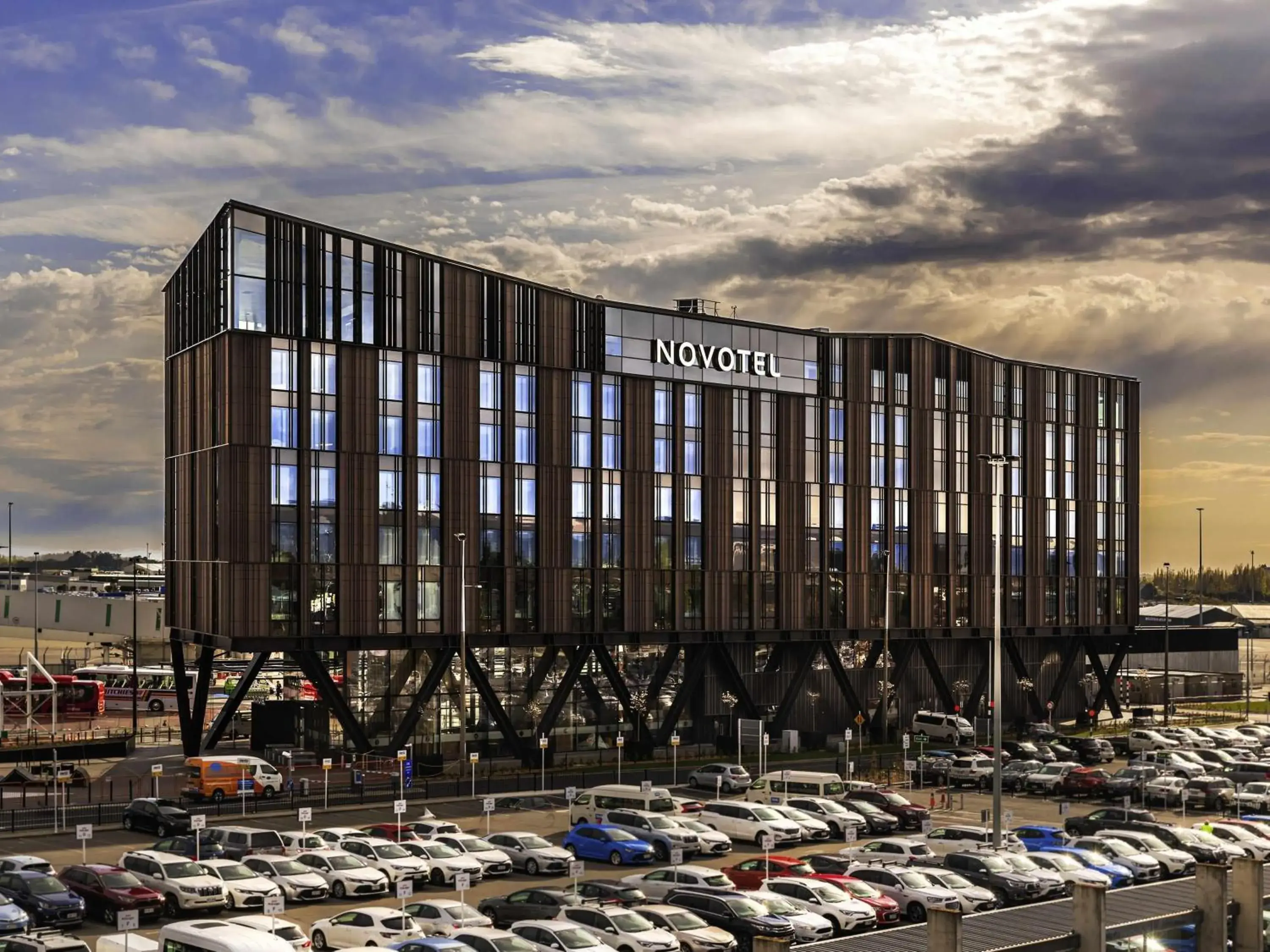 Property building in Novotel Christchurch Airport Property building in Novotel Christchurch Airport