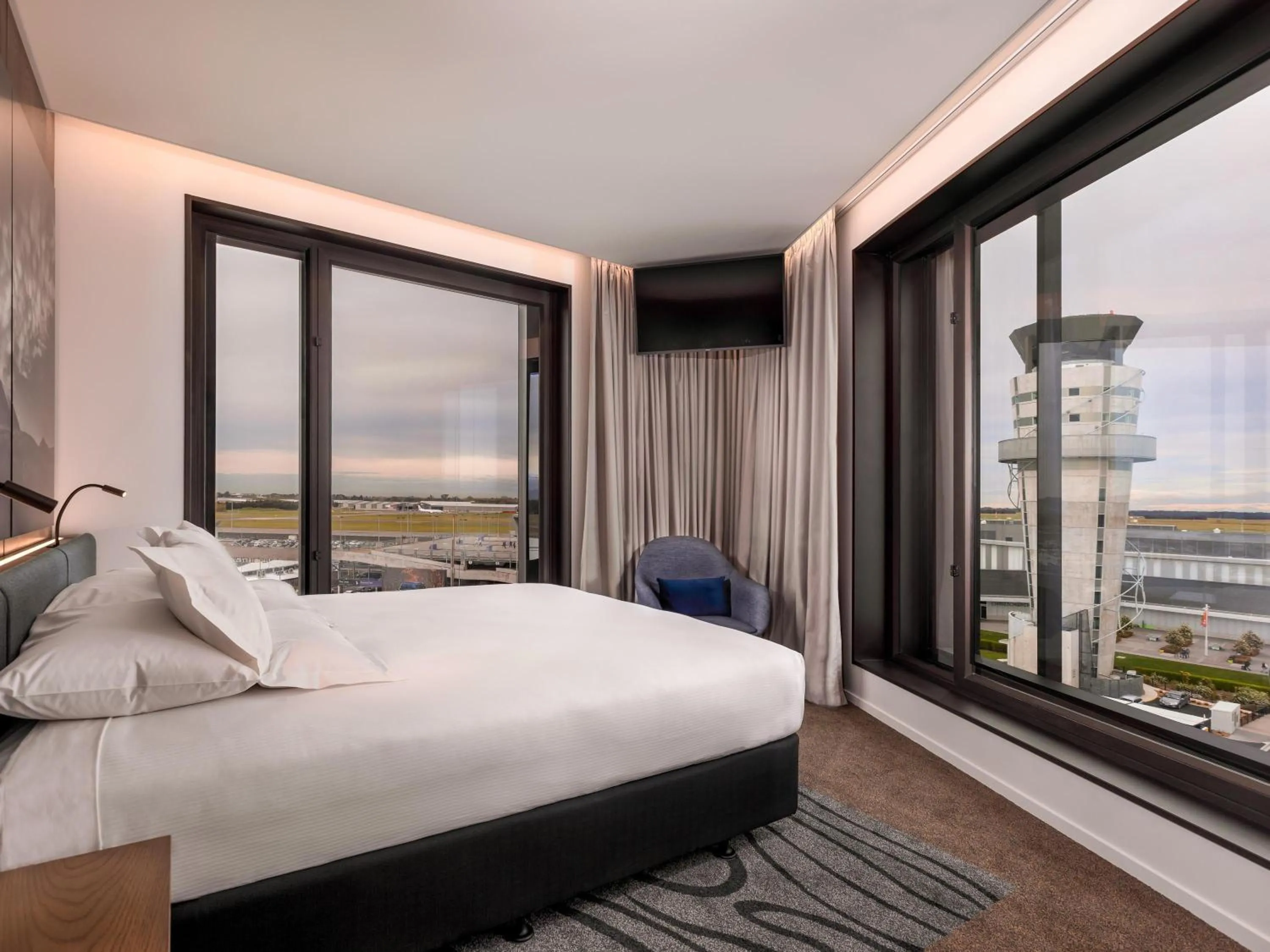 Executive Suite in Novotel Christchurch Airport