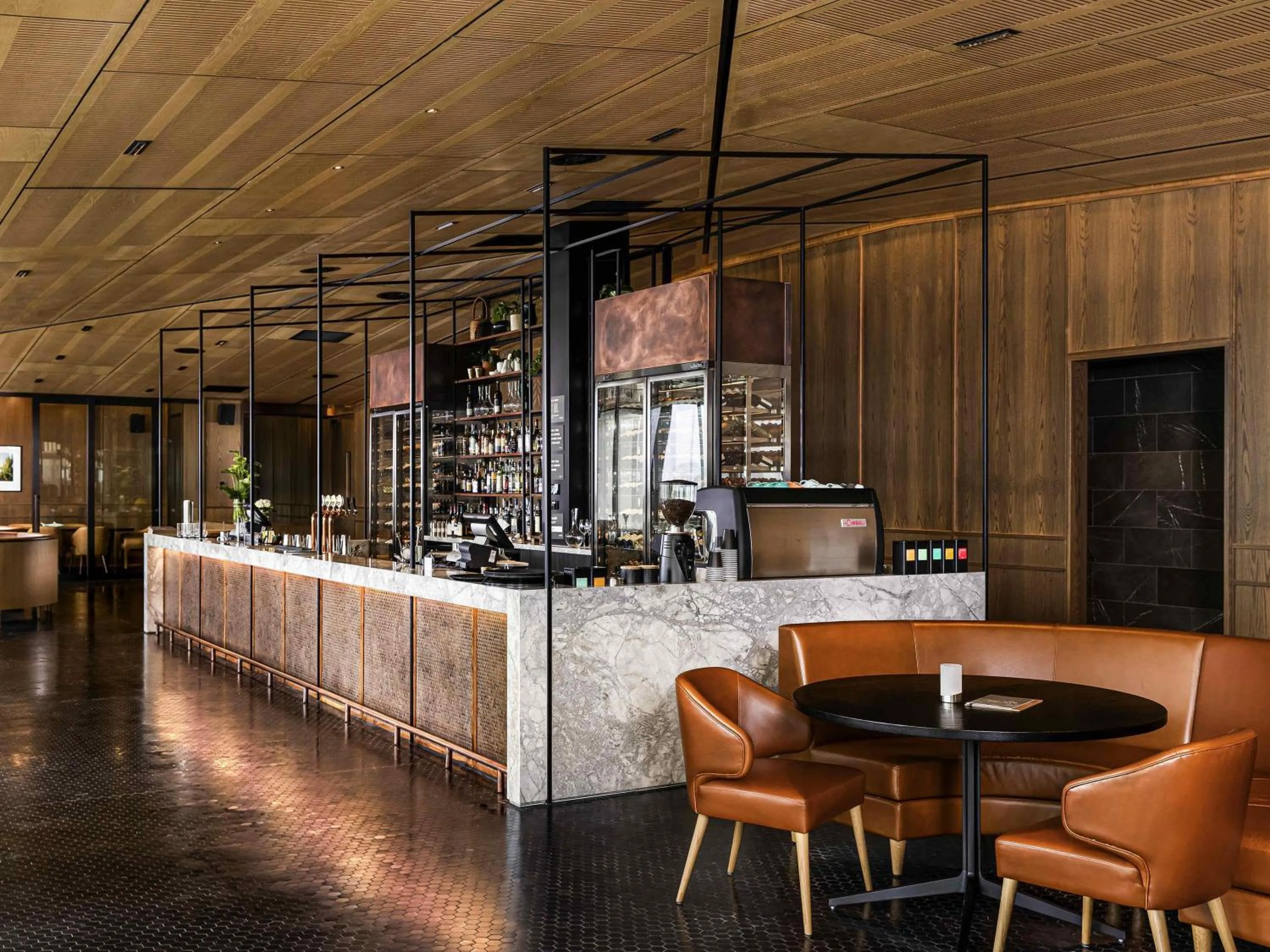 Lounge or bar in Novotel Christchurch Airport