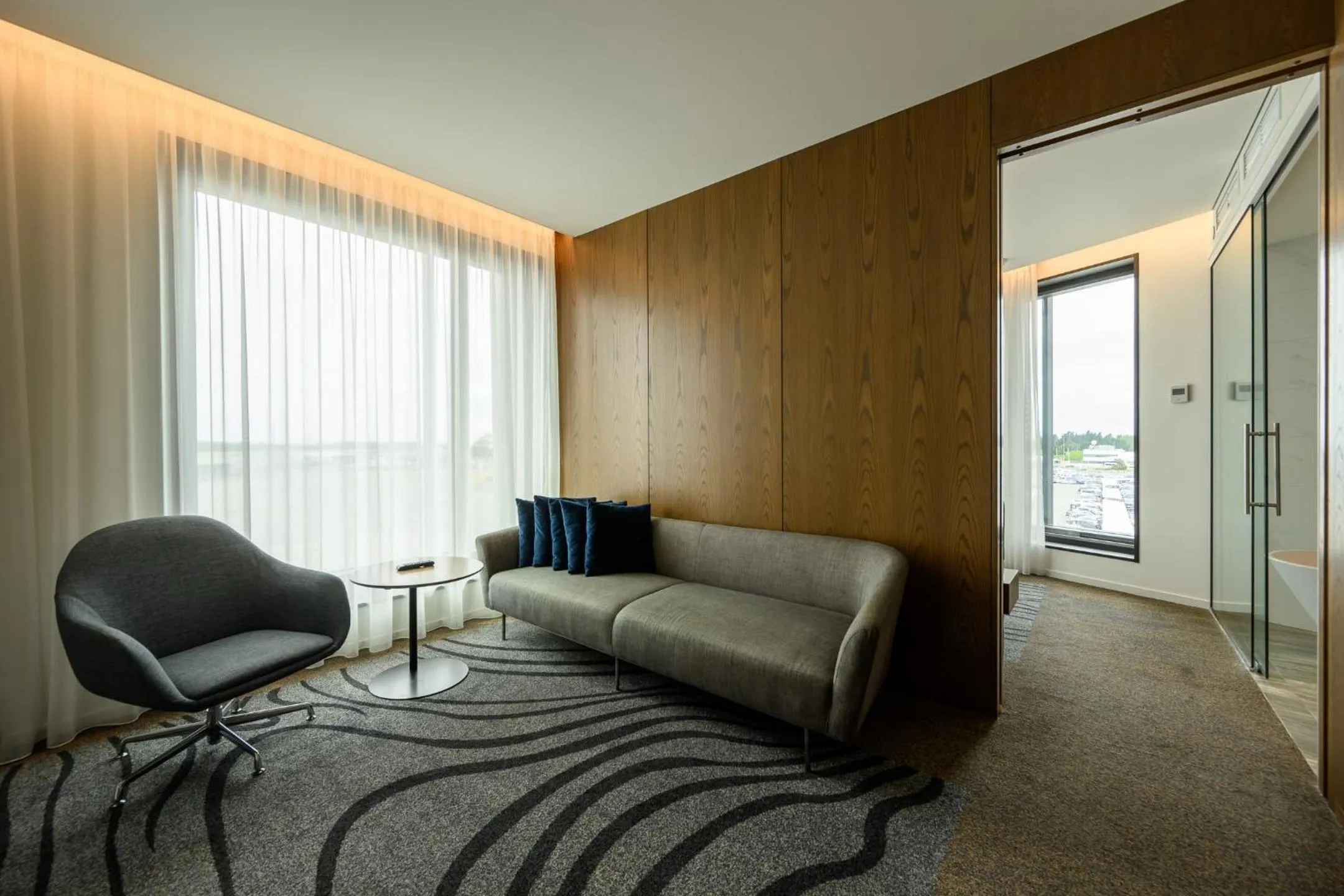 Living room in Novotel Christchurch Airport