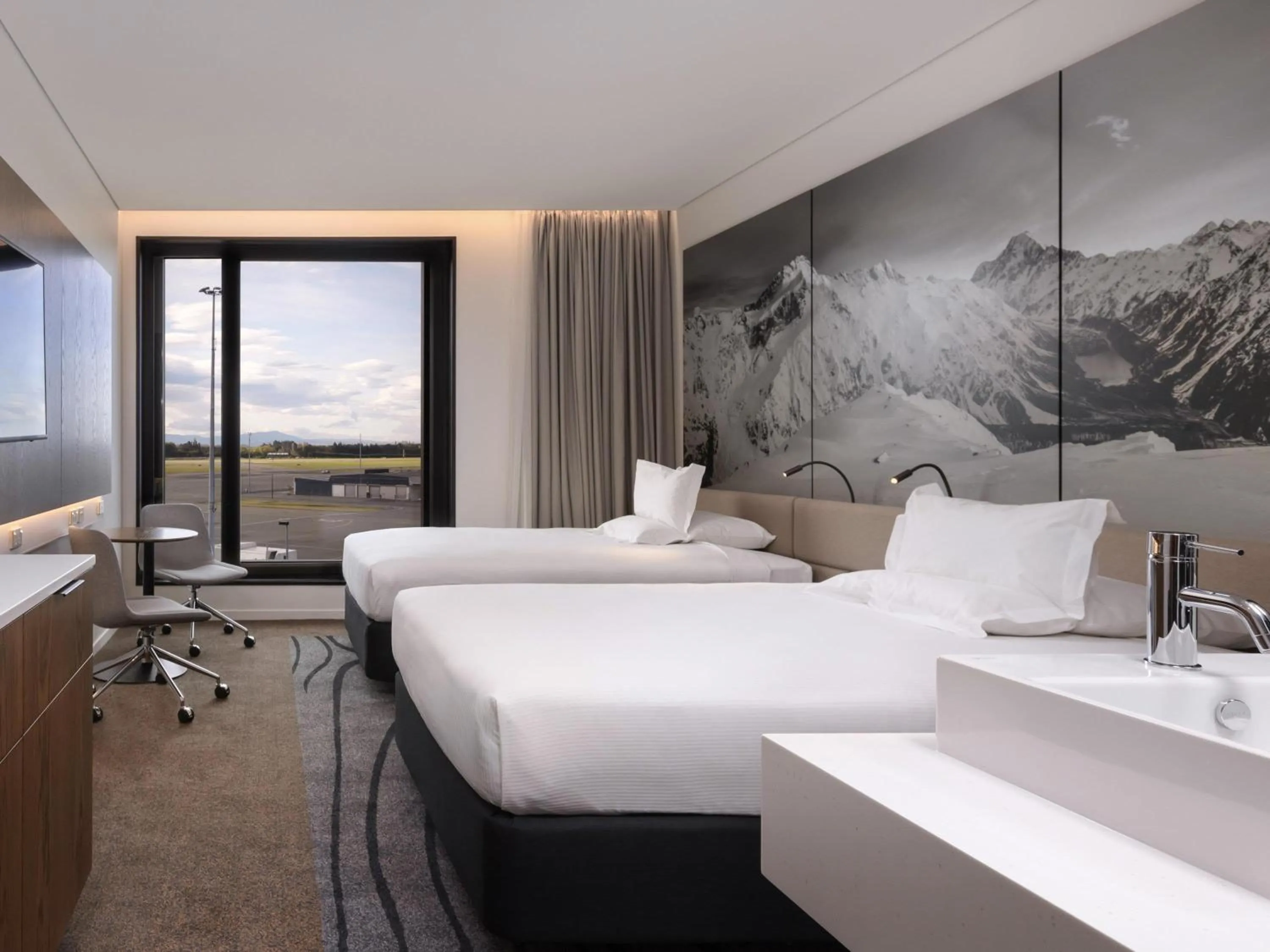 Superior Room with Two Double Beds in Novotel Christchurch Airport