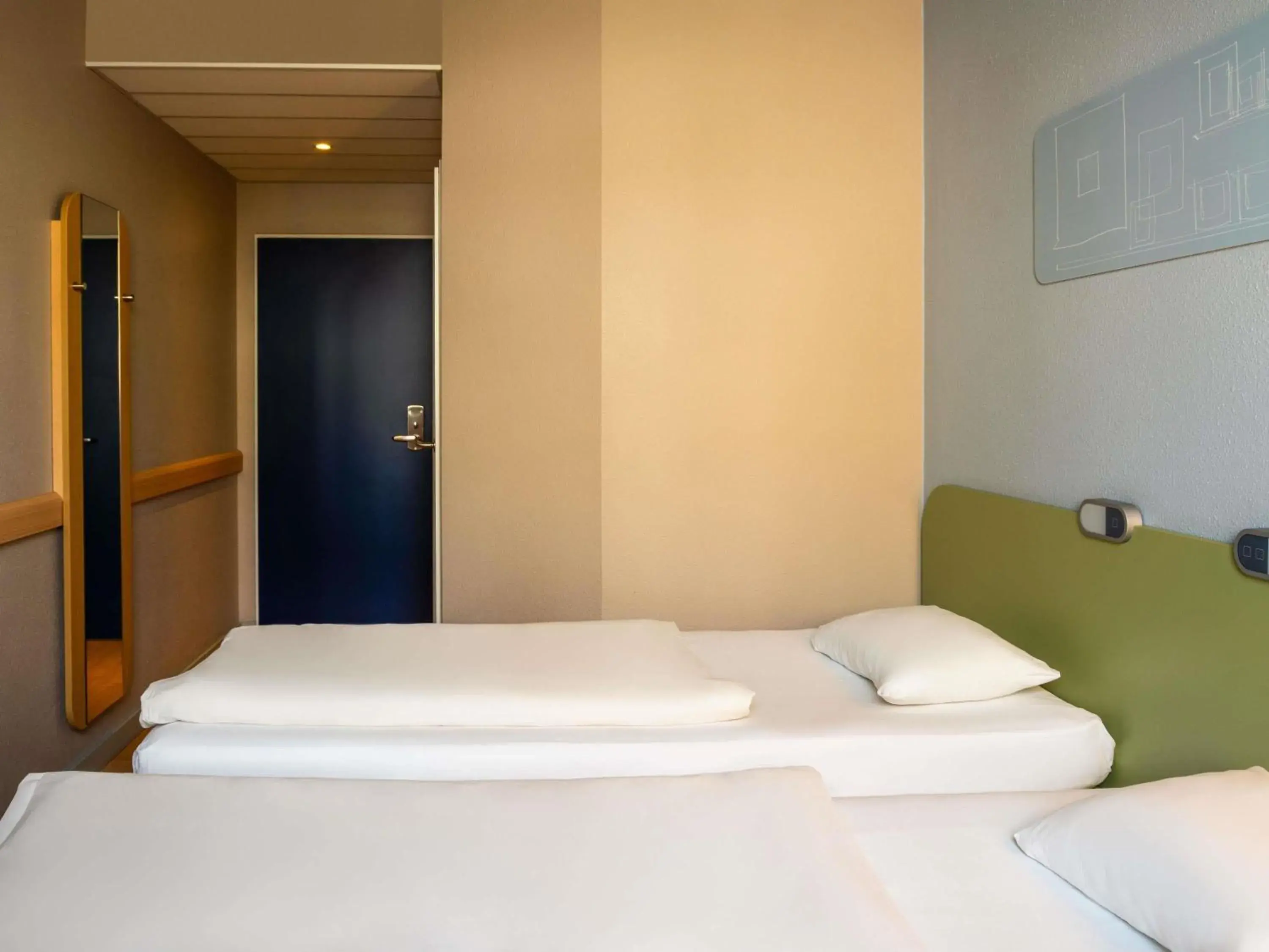 Twin Room in ibis budget Muenchen Ost Messe Twin Room in ibis budget Muenchen Ost Messe