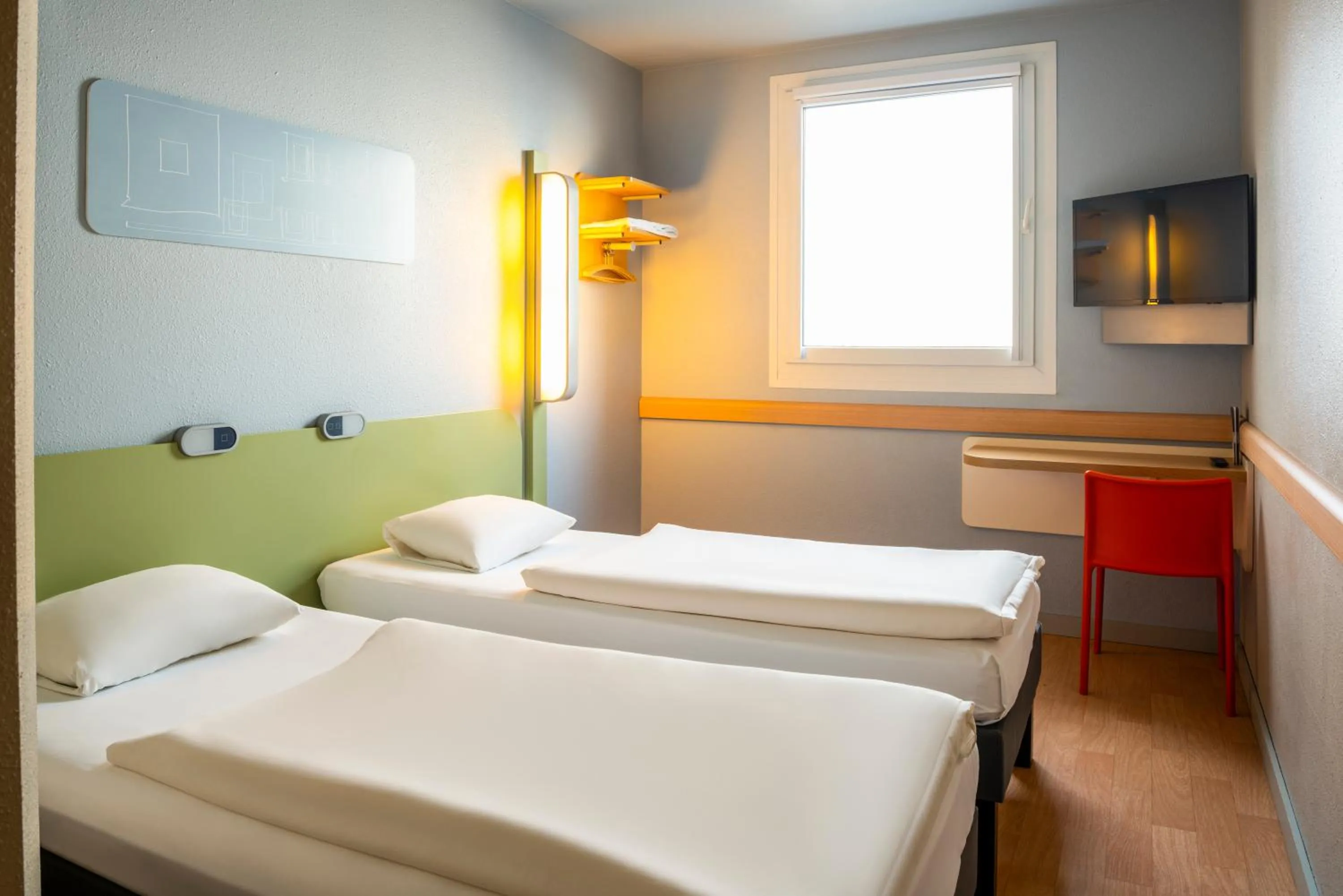 Bed in ibis budget Muenchen Ost Messe