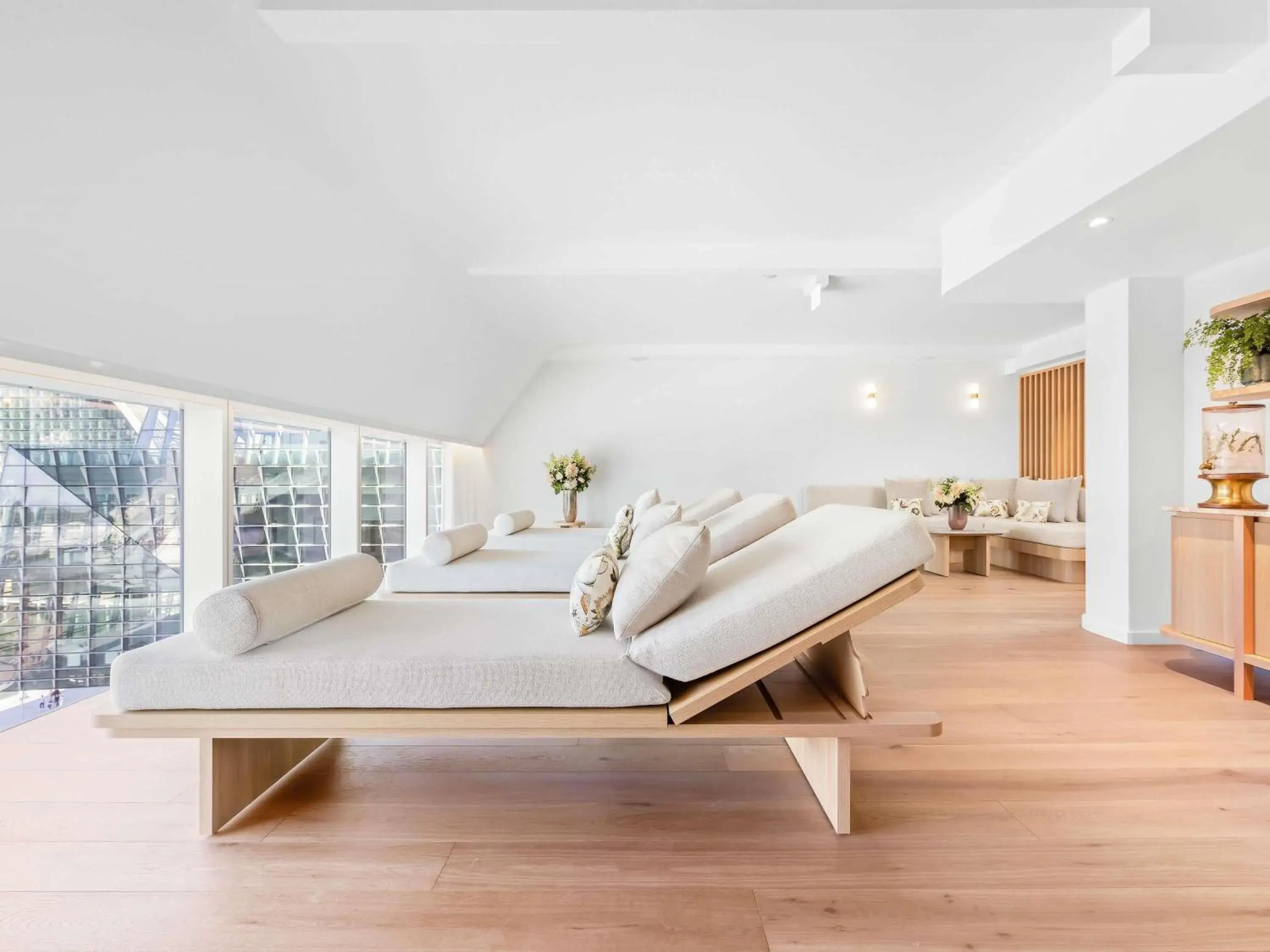 Spa and wellness centre/facilities in Sofitel Sydney Darling Harbour Spa and wellness centre/facilities in Sofitel Sydney Darling Harbour