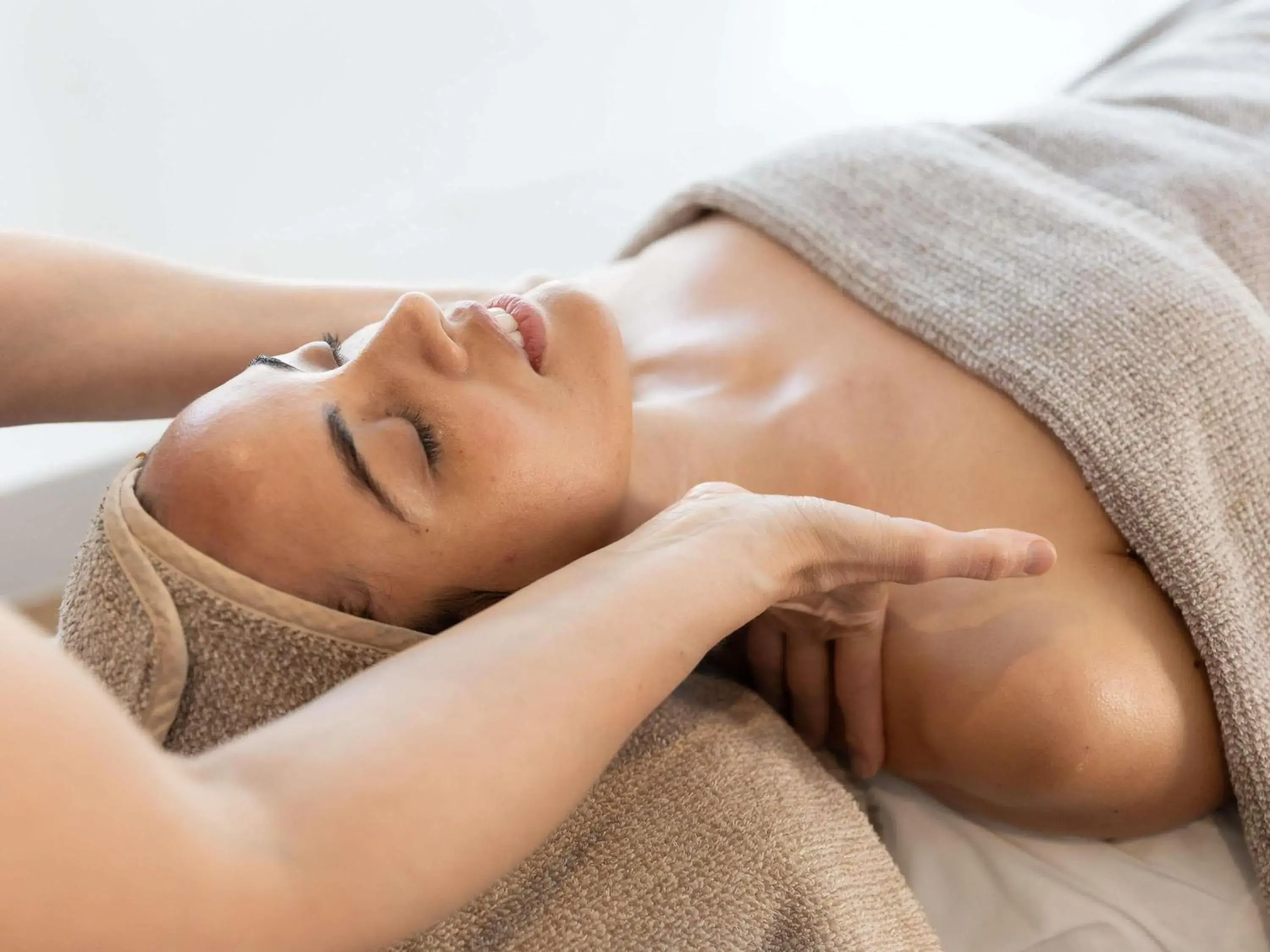 Spa and wellness centre/facilities in Sofitel Sydney Darling Harbour Spa and wellness centre/facilities in Sofitel Sydney Darling Harbour