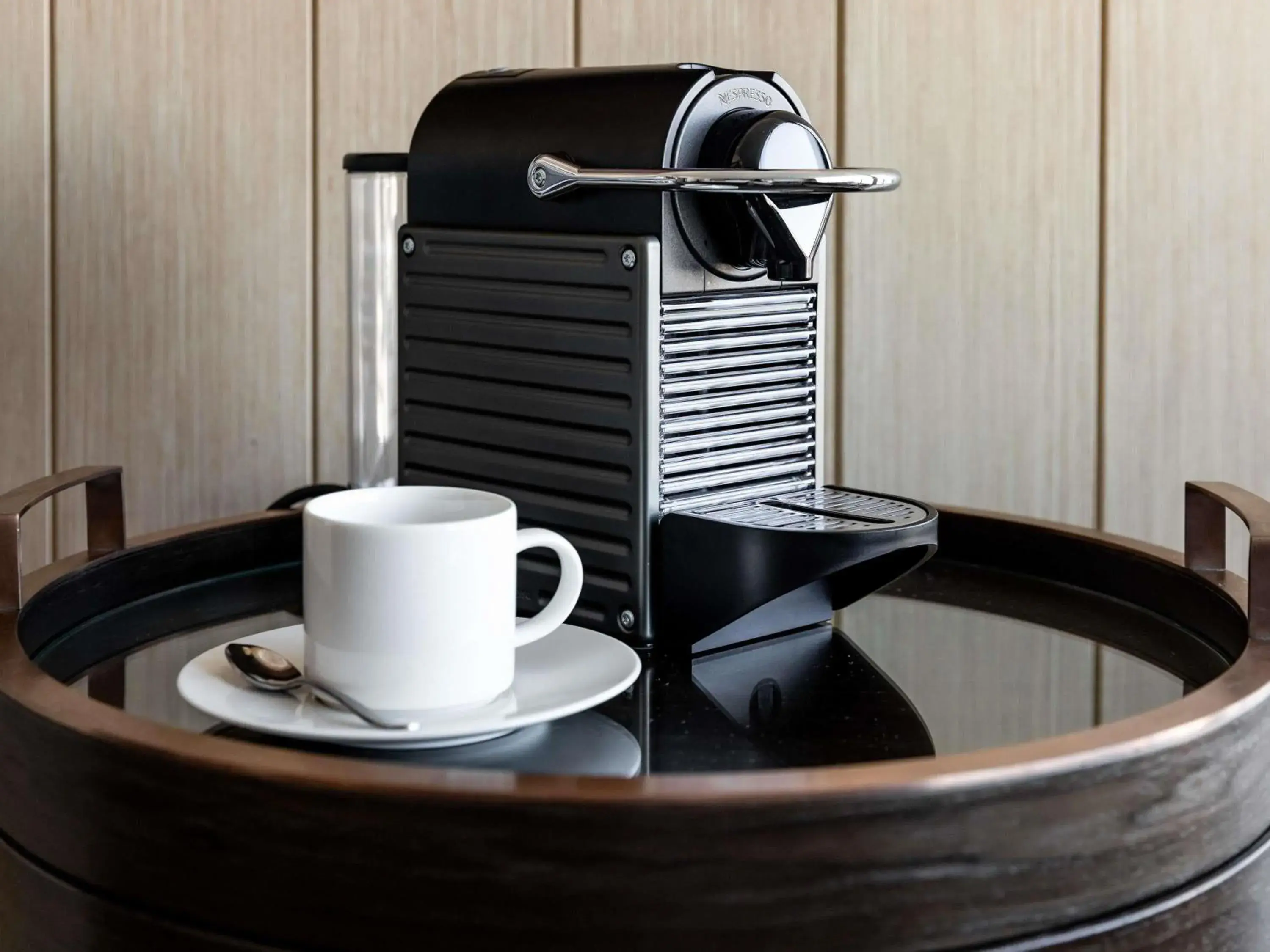 Luxury Corner Room with One King Bed and Club Millesime Access in Sofitel Sydney Darling Harbour Luxury Corner Room with One King Bed and Club Millesime Access in Sofitel Sydney Darling Harbour