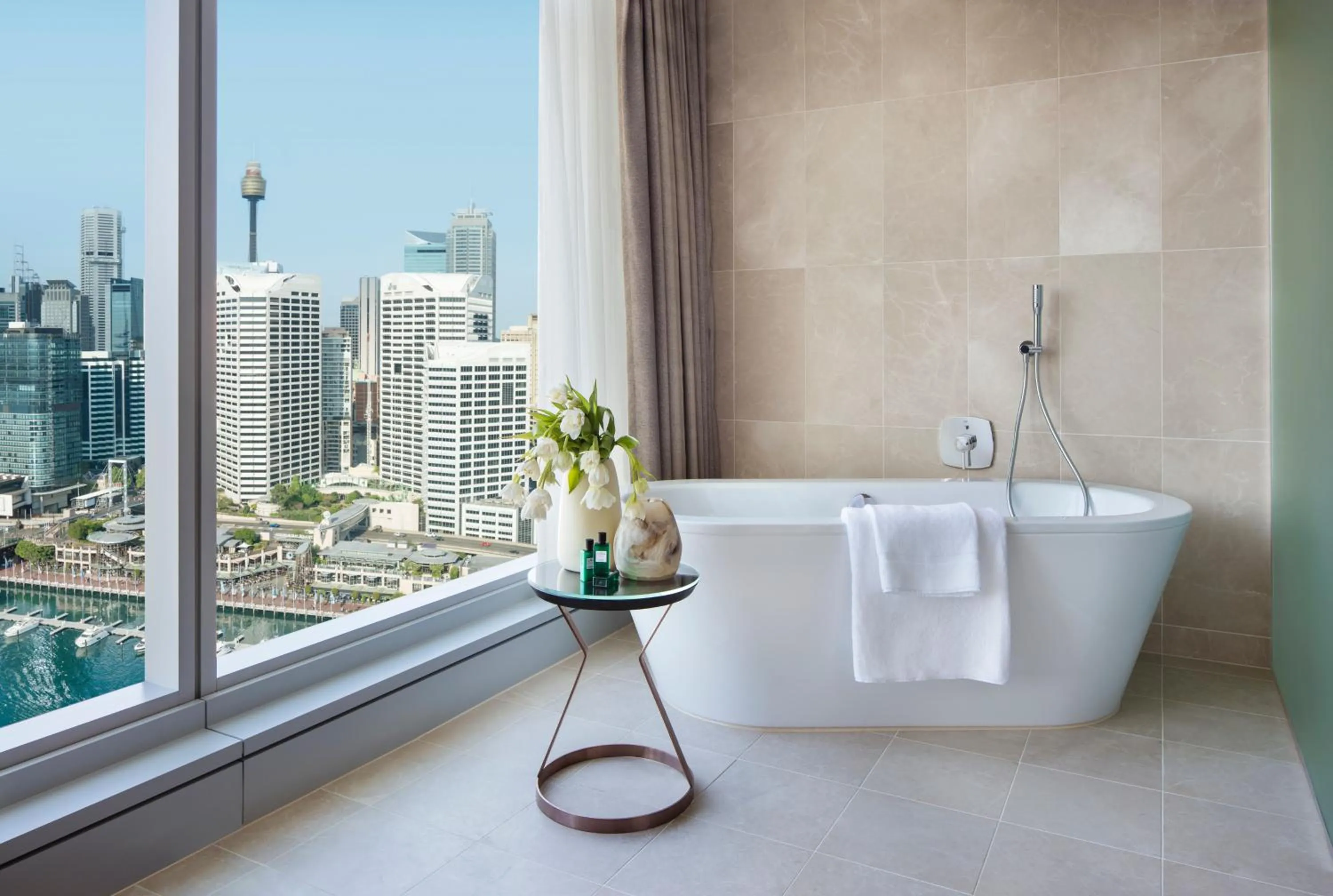 Bathroom in Sofitel Sydney Darling Harbour