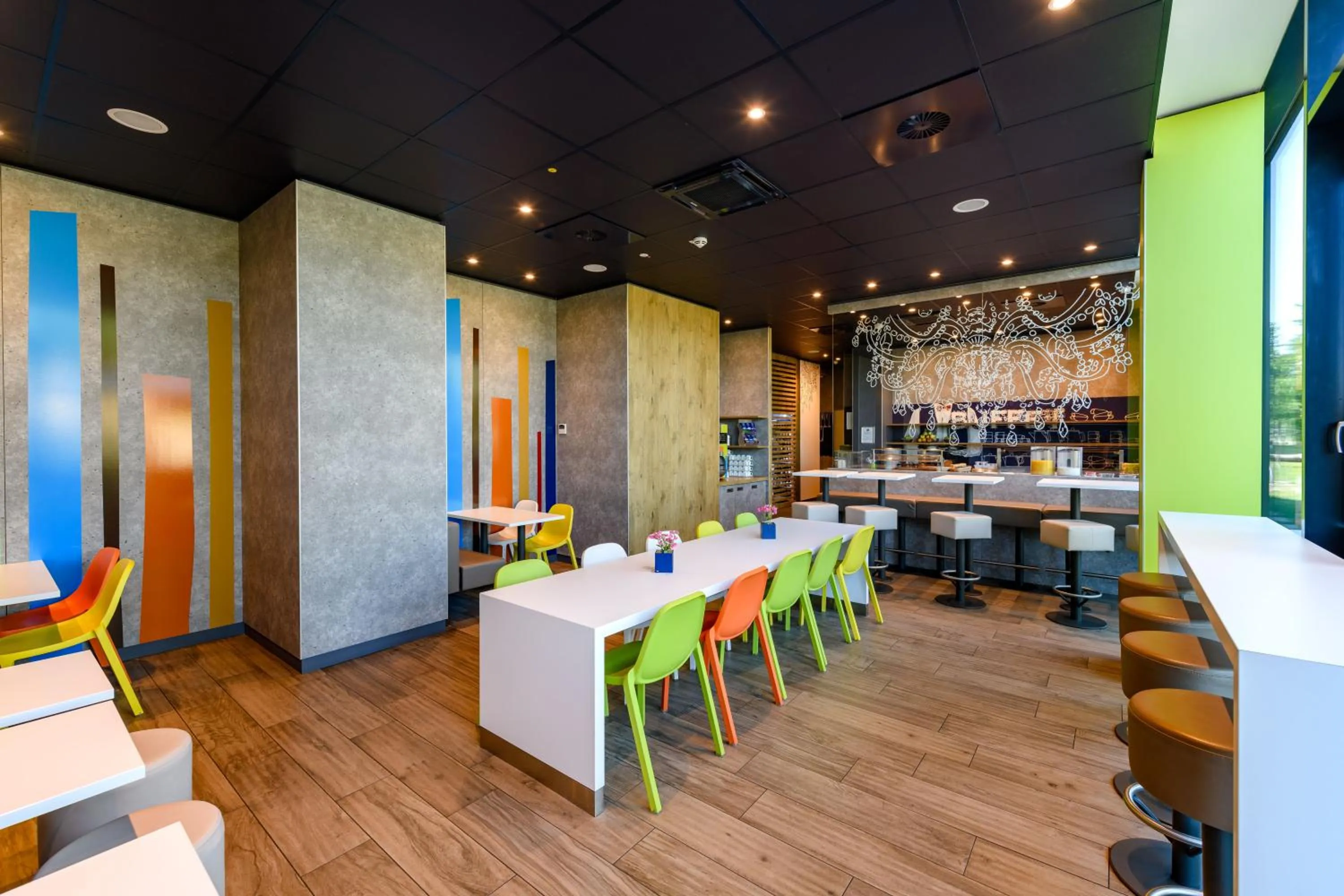 Restaurant/places to eat in ibis budget Muenchen City Olympiapark