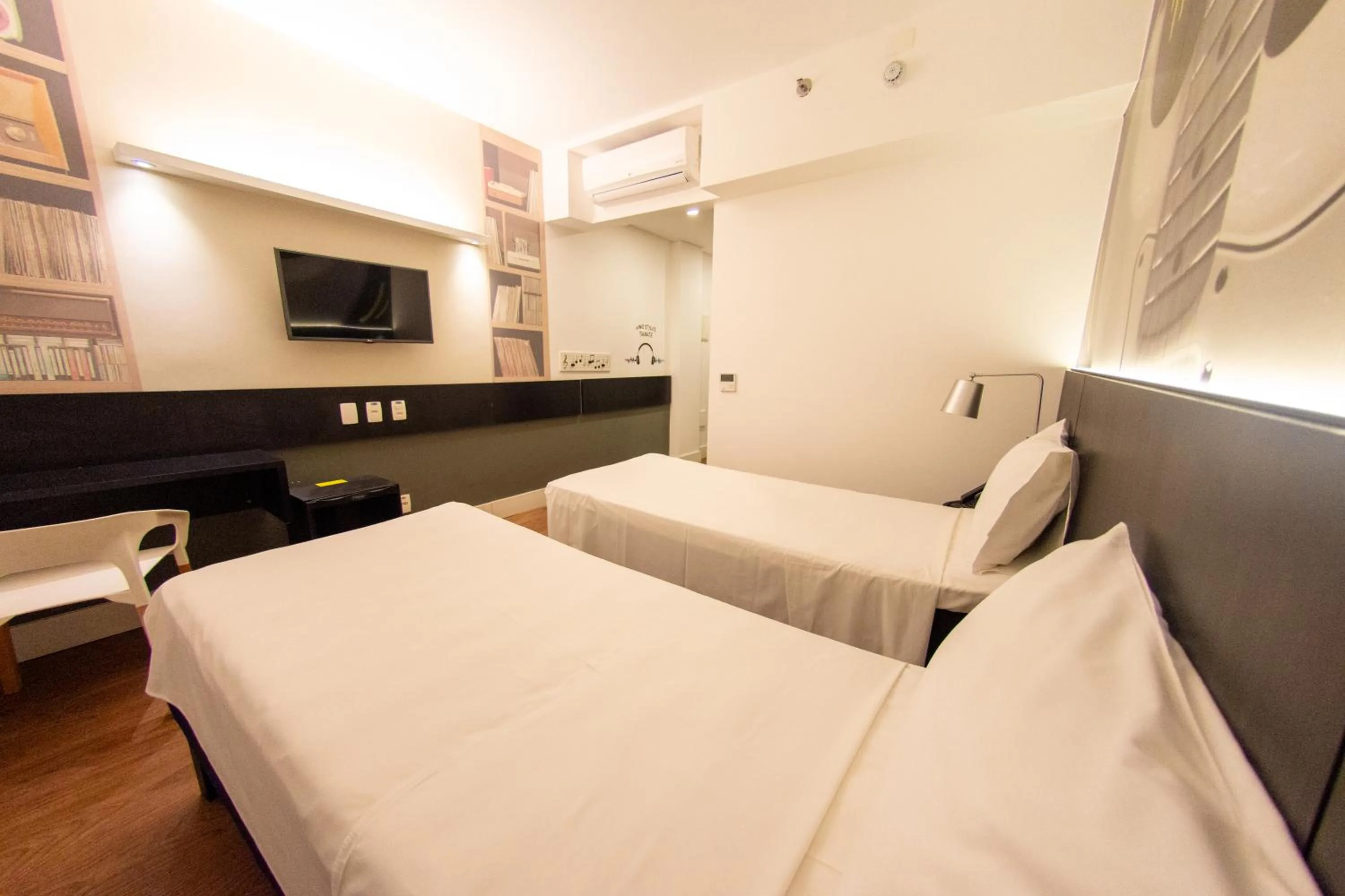 Bed in ibis Styles Taubate