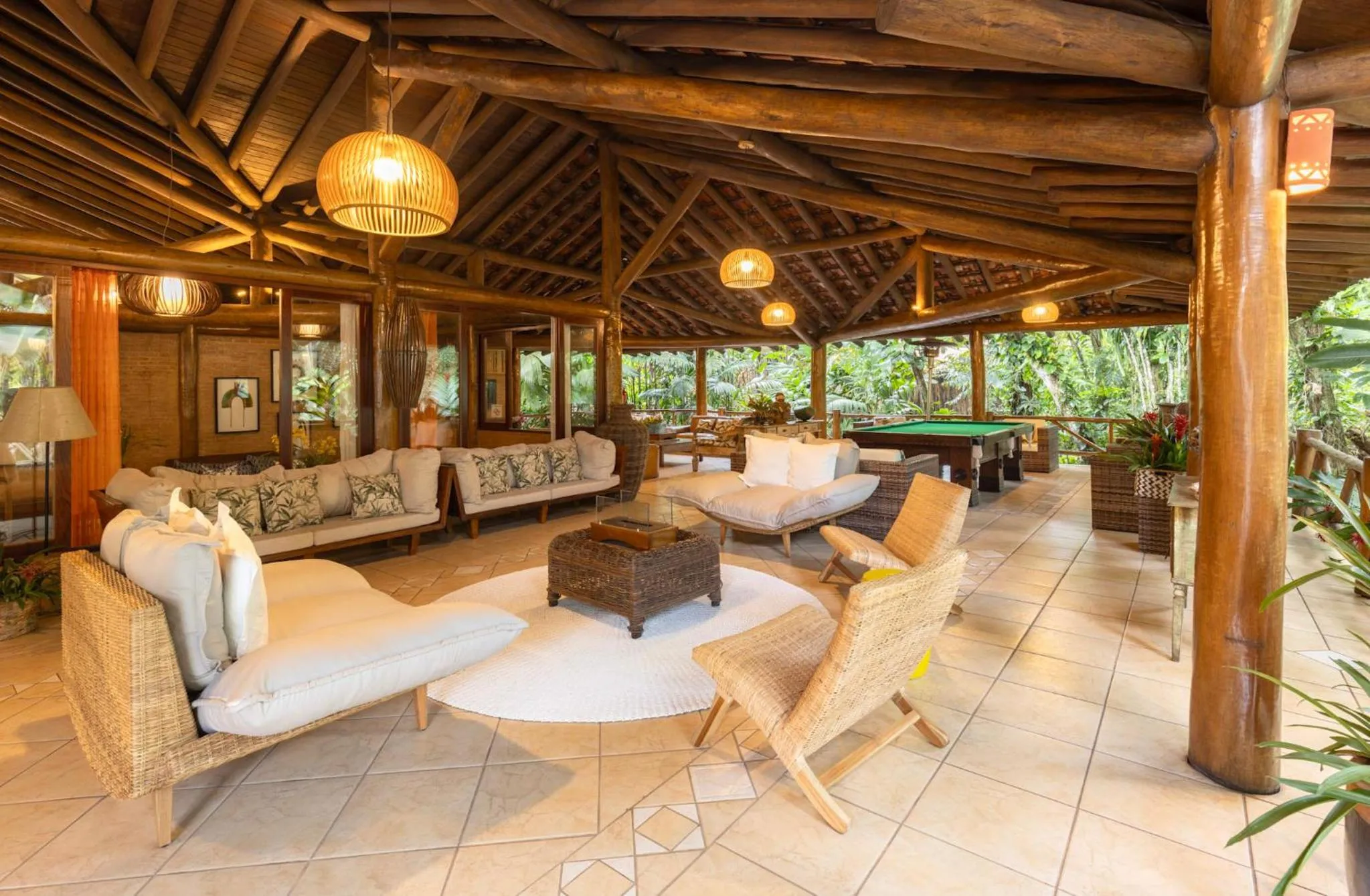 Property building in Itamambuca Eco Resort