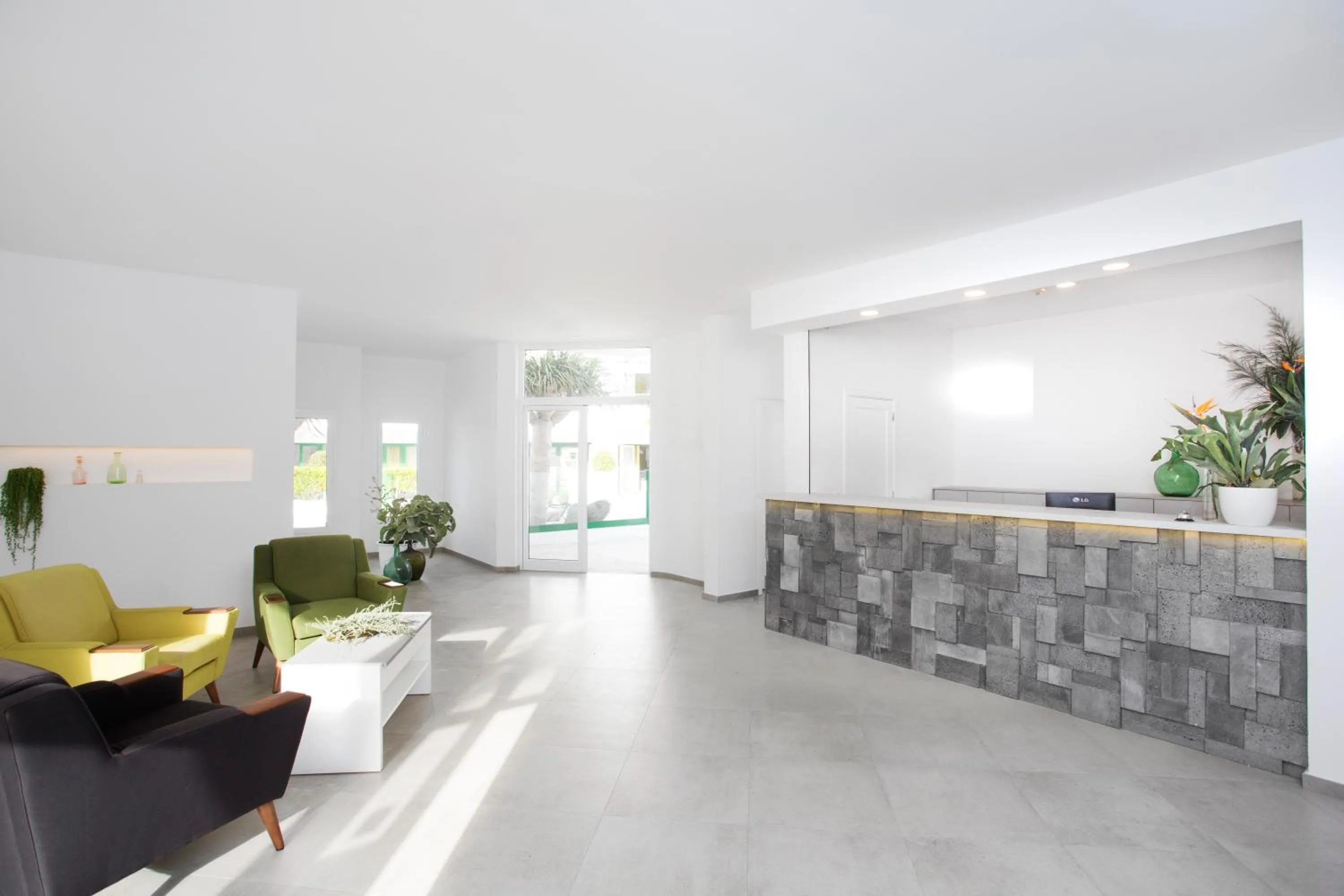 Lobby or reception in Apartamentos El Guarapo