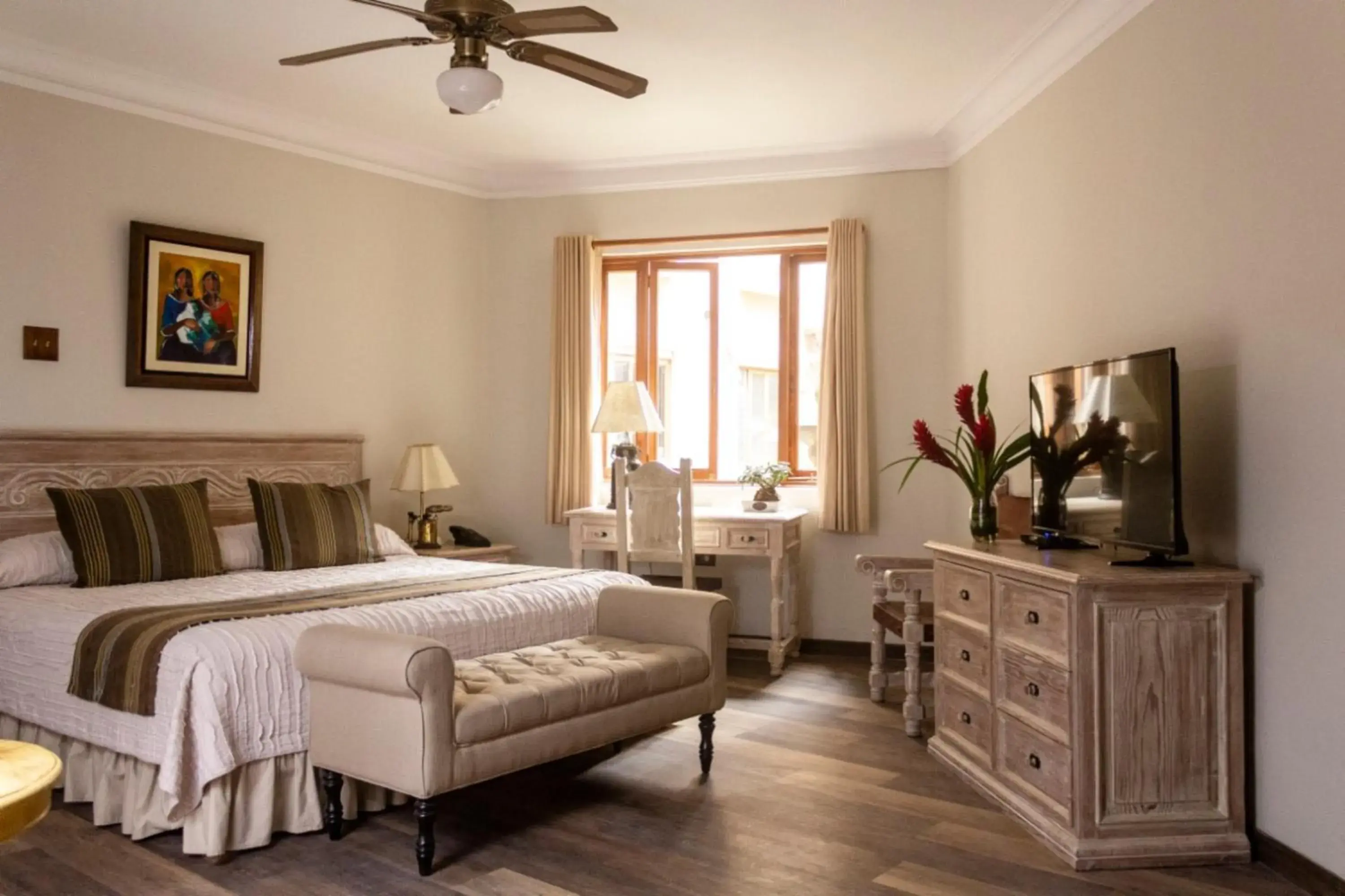 Photo of the whole room, Bed in Hotel Antigua Miraflores Photo of the whole room, Bed in Hotel Antigua Miraflores