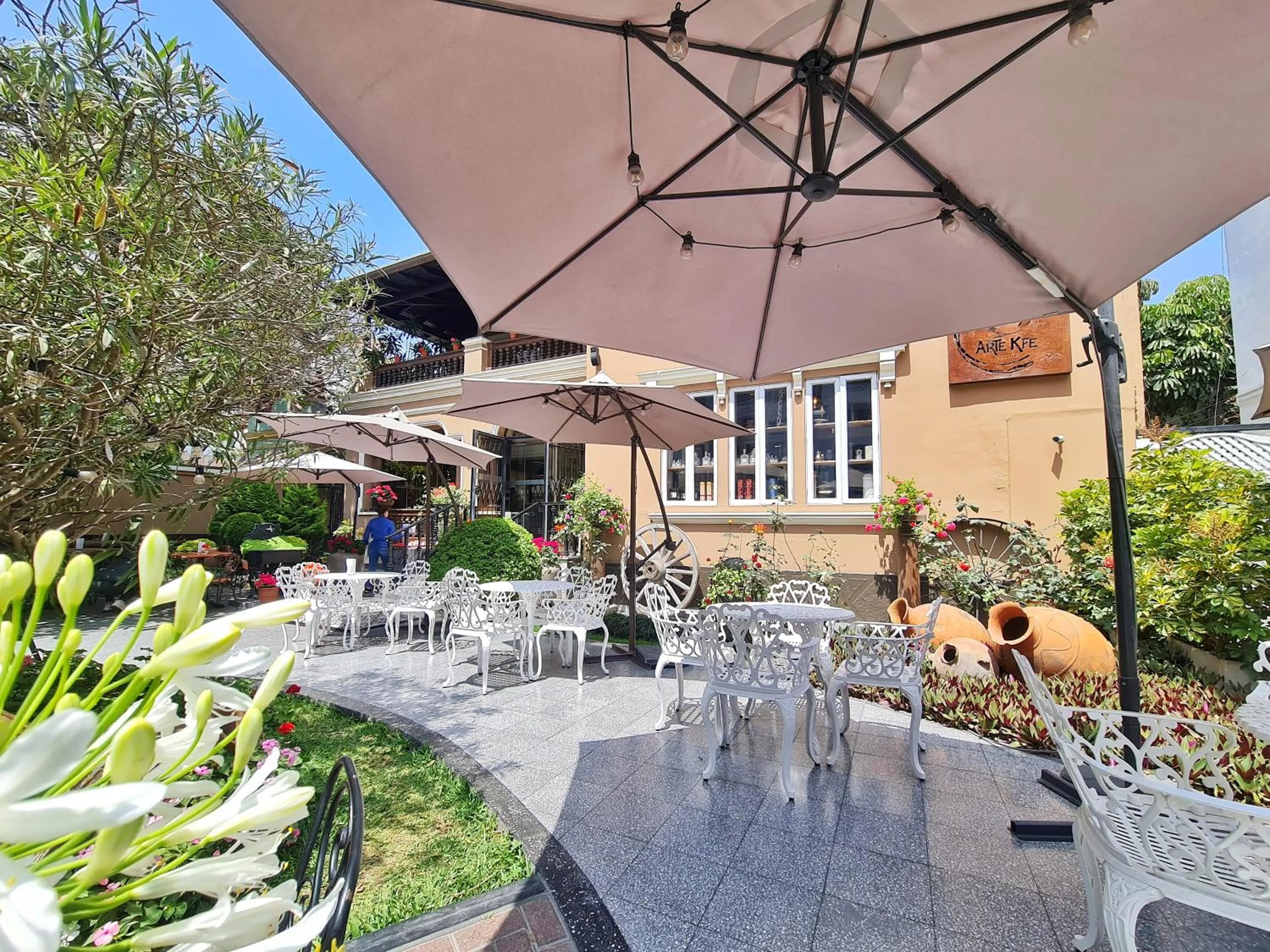 Restaurant/places to eat in Hotel Antigua Miraflores