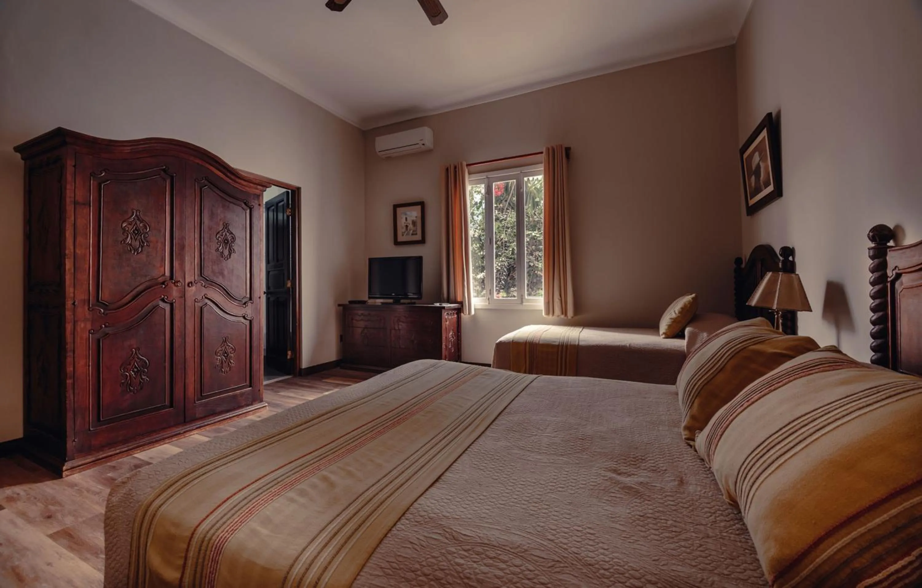 Photo of the whole room, Bed in Hotel Antigua Miraflores