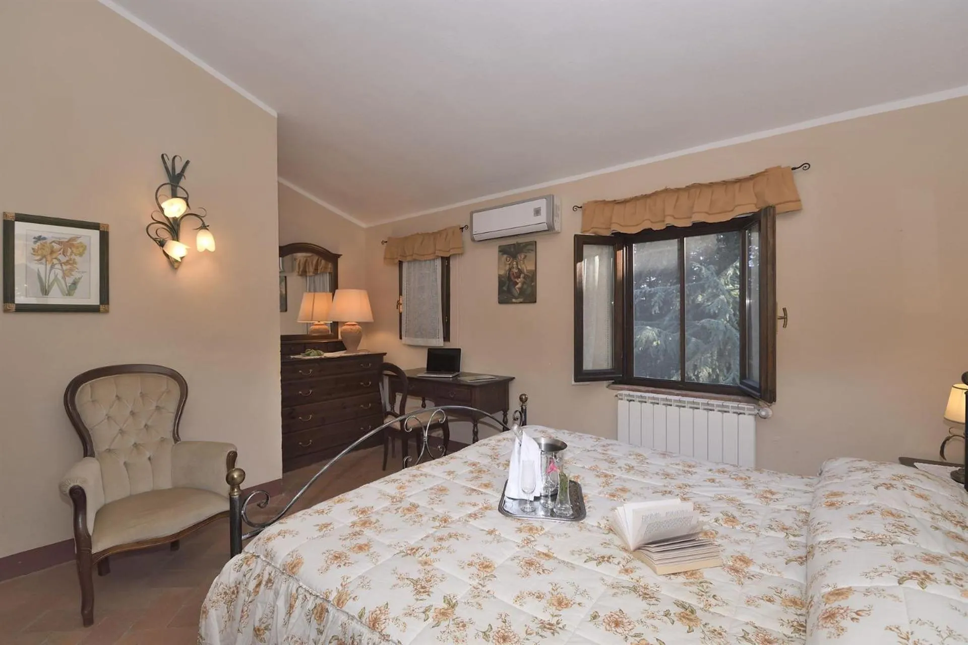 Bed in Castellare in Chianti