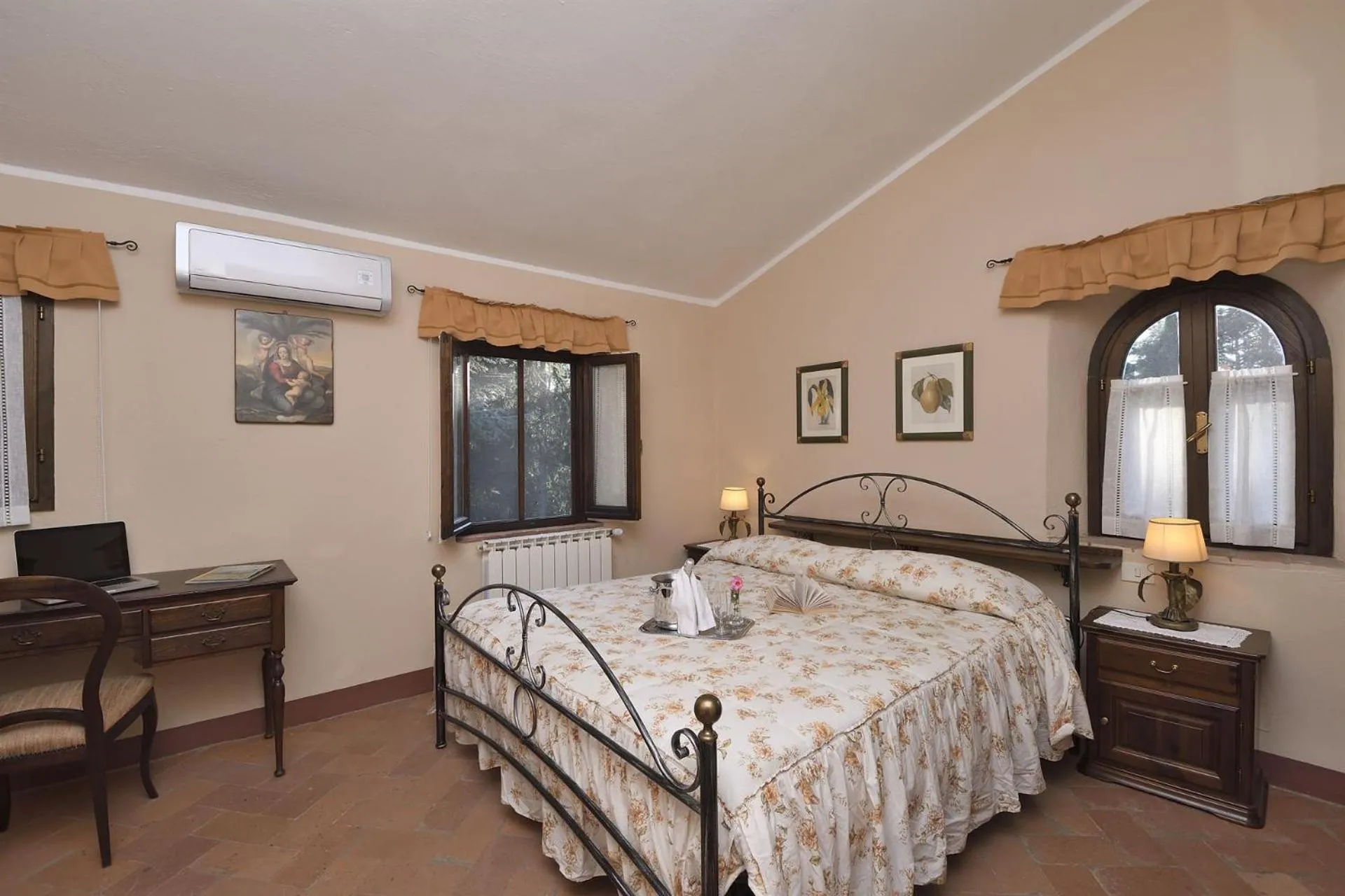 Bed in Castellare in Chianti