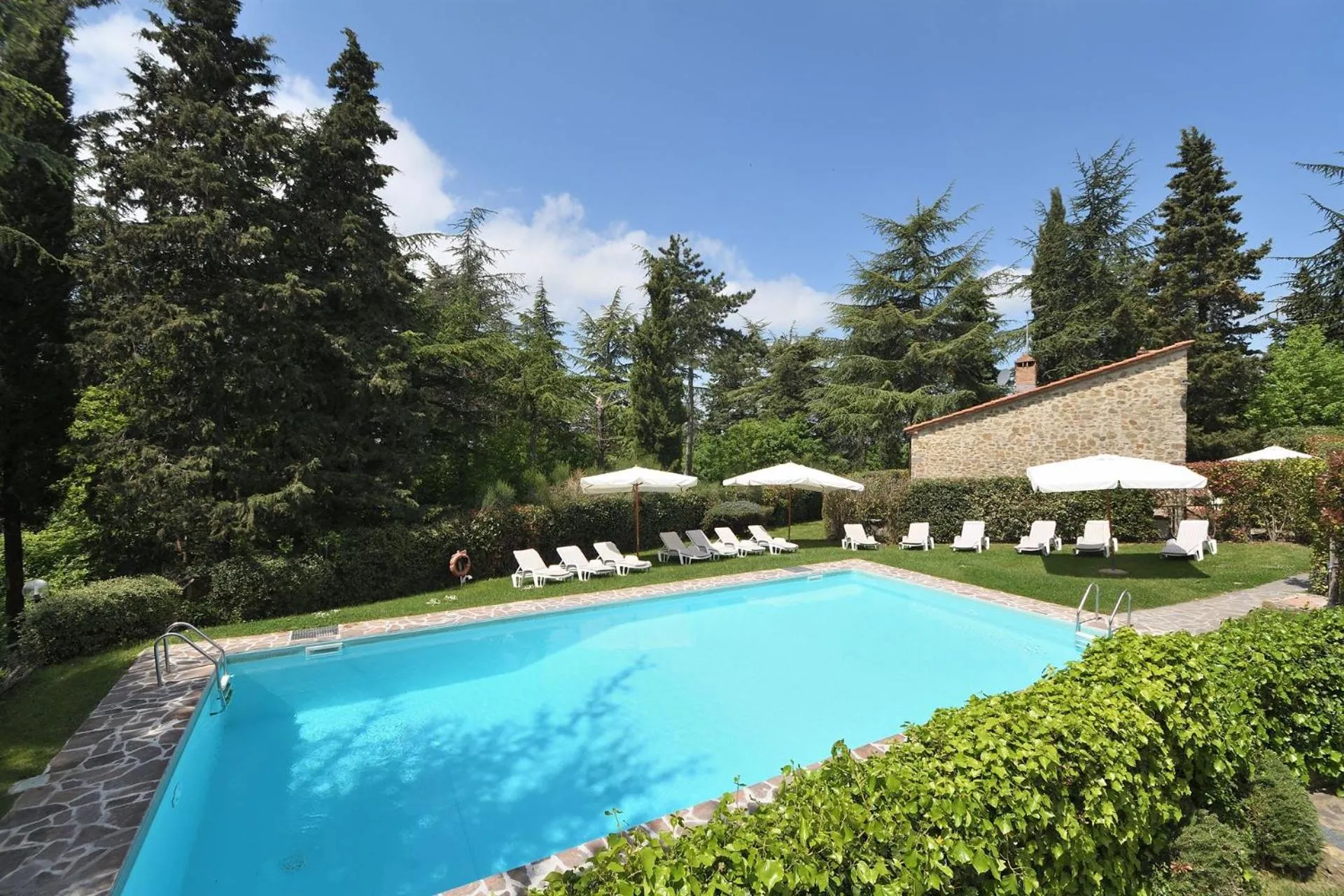 Swimming pool in Castellare in Chianti