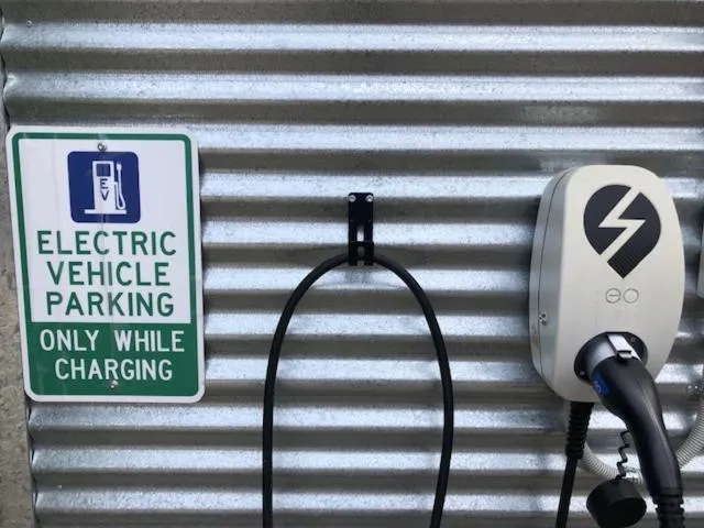 Property building in Millthorpe Motel