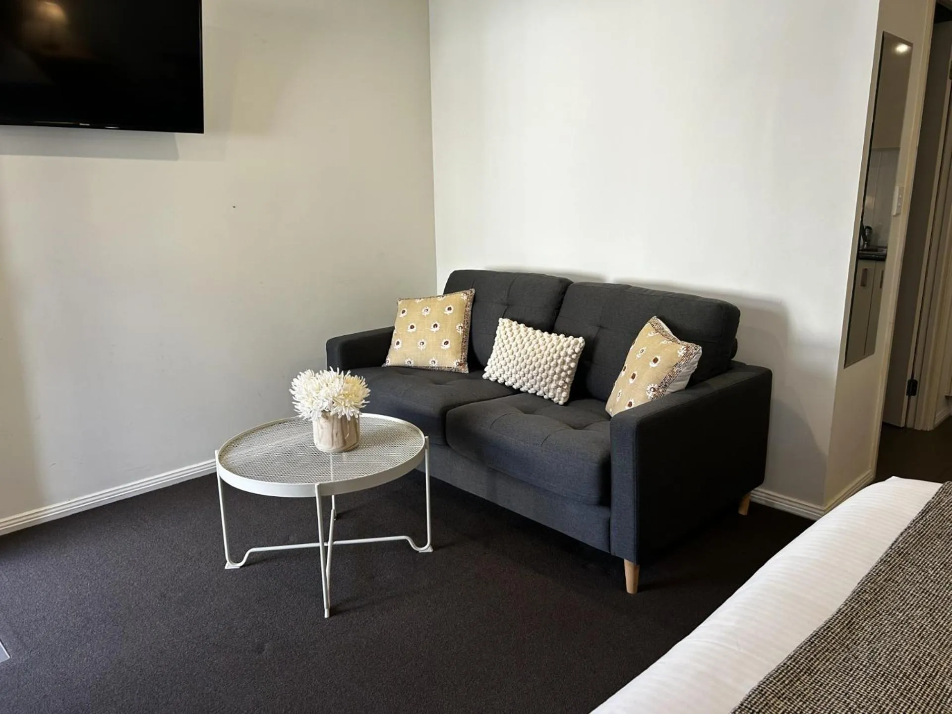 TV and multimedia in Millthorpe Motel