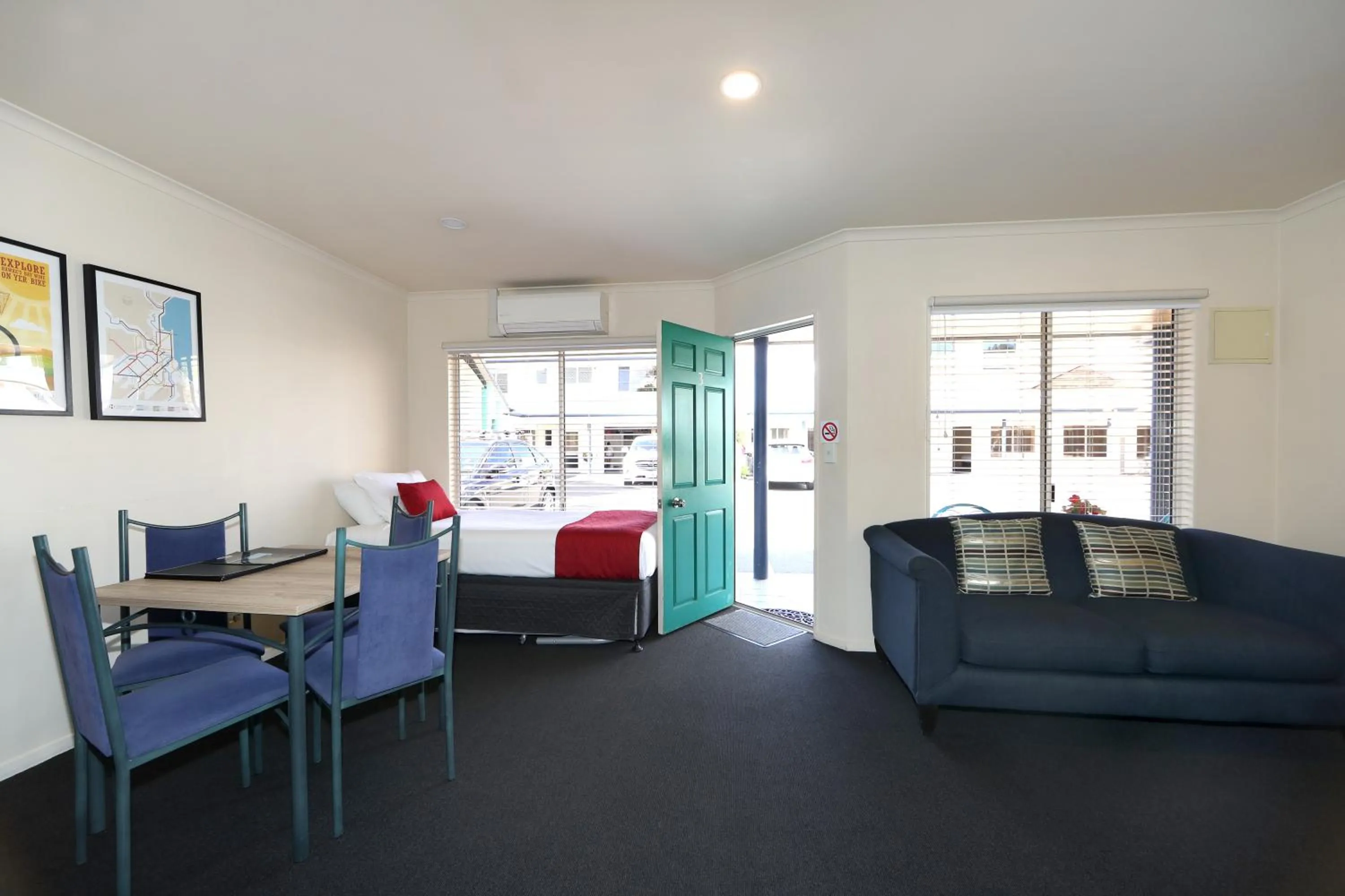 Living room in Havelock North Motor Lodge