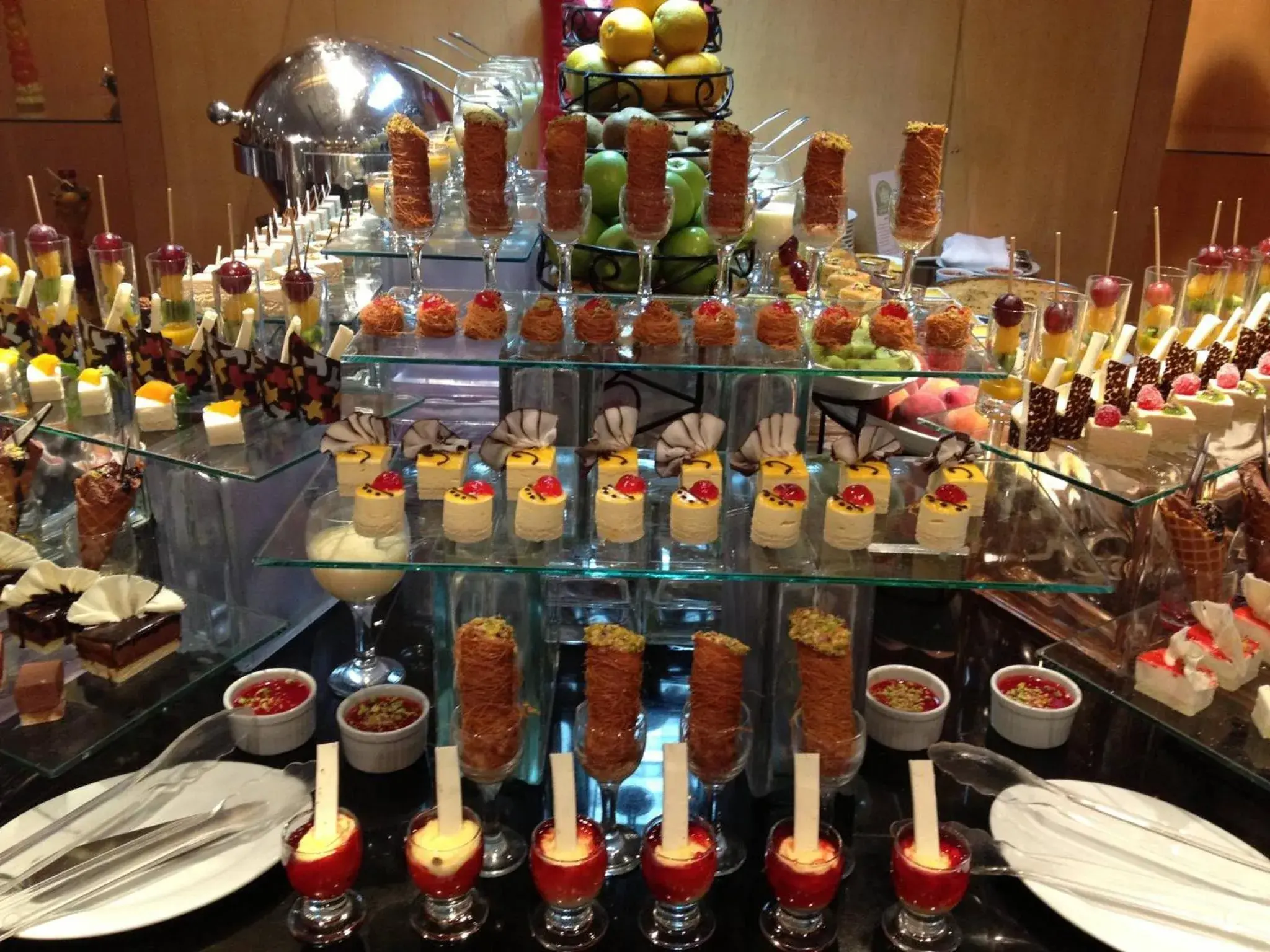 Breakfast in New Madinah Hotel Breakfast in New Madinah Hotel