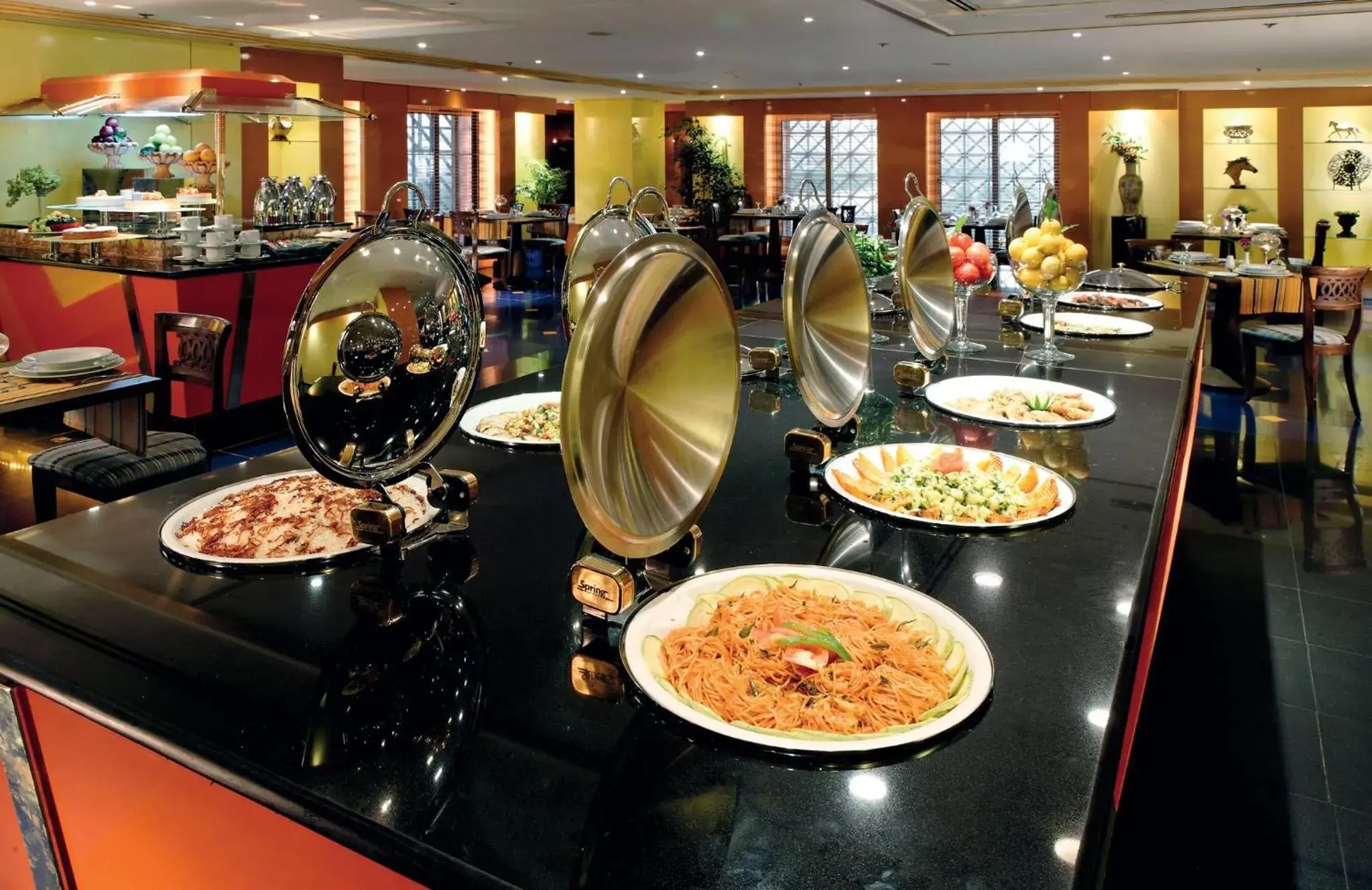 Restaurant/places to eat in New Madinah Hotel Restaurant/places to eat in New Madinah Hotel