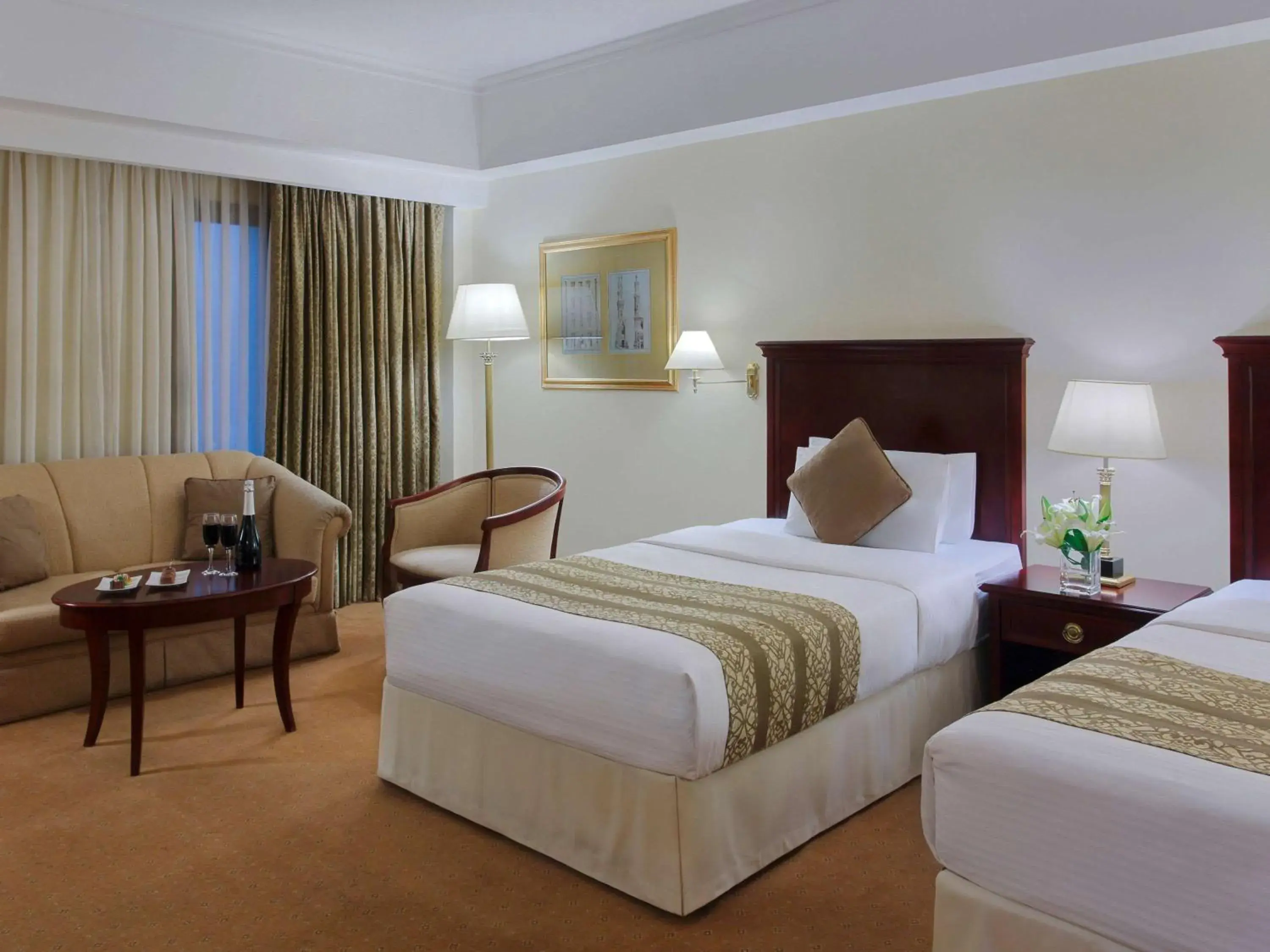 Premium Twin Room in New Madinah Hotel Premium Twin Room in New Madinah Hotel