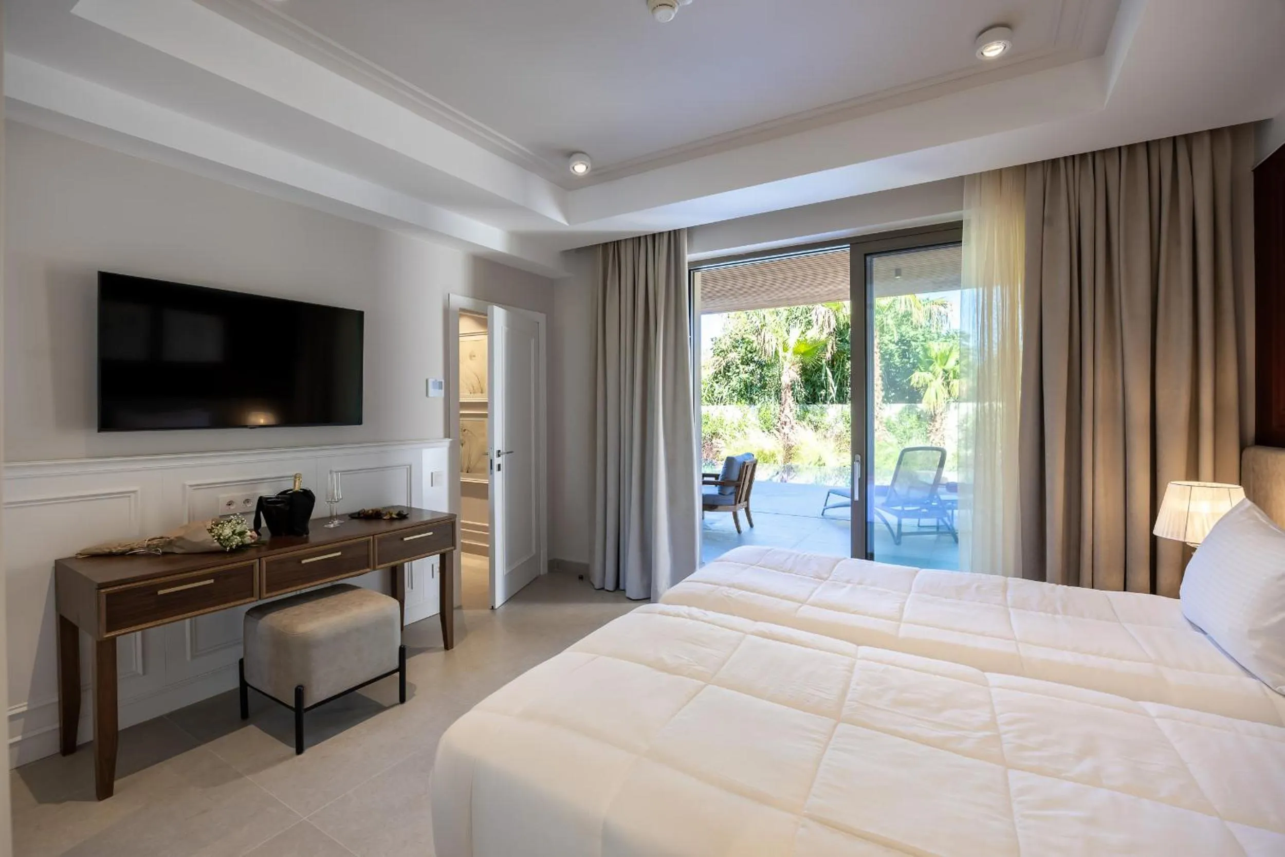 Bed in Almyros Beach