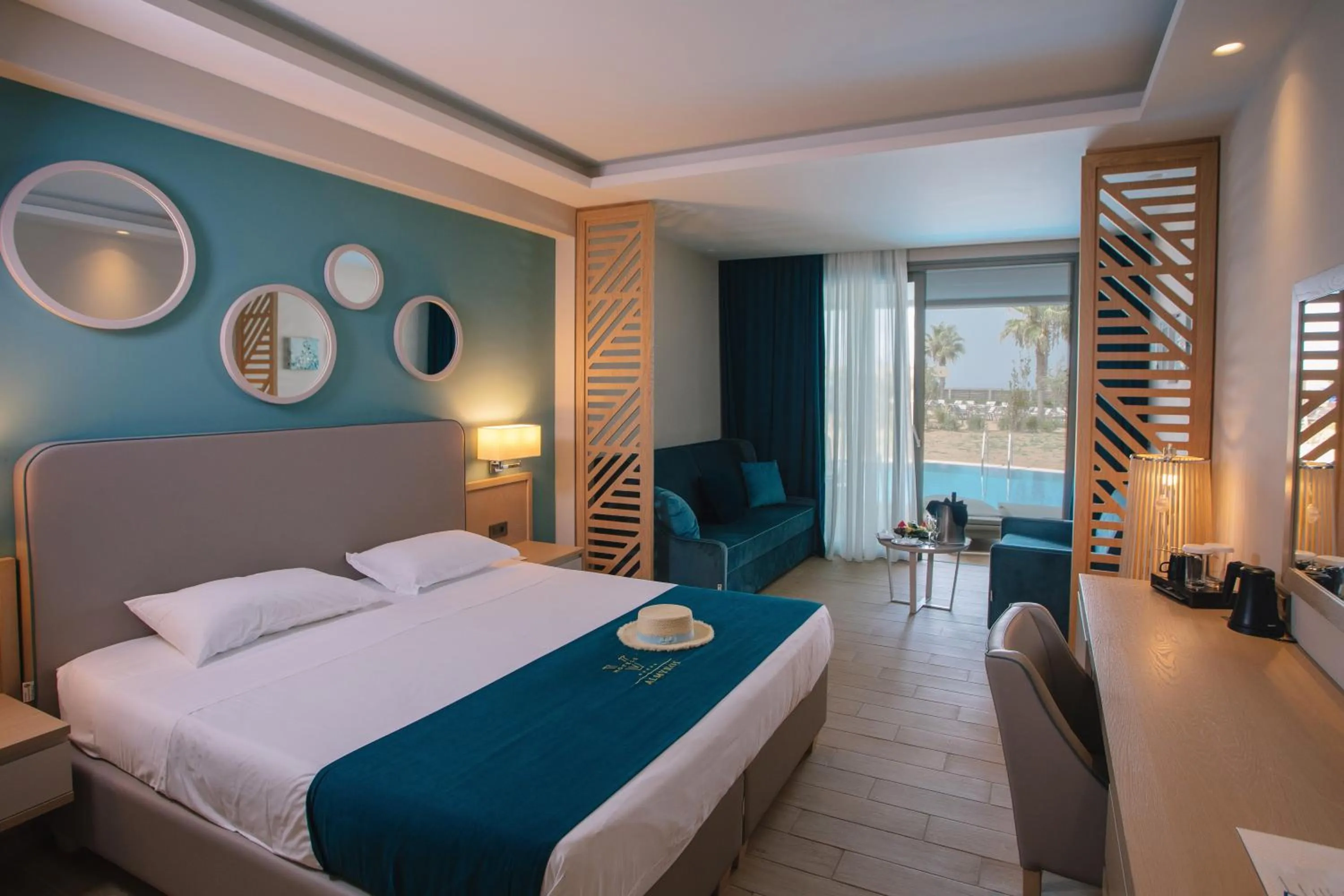 Photo of the whole room, Bed in Almyros Beach
