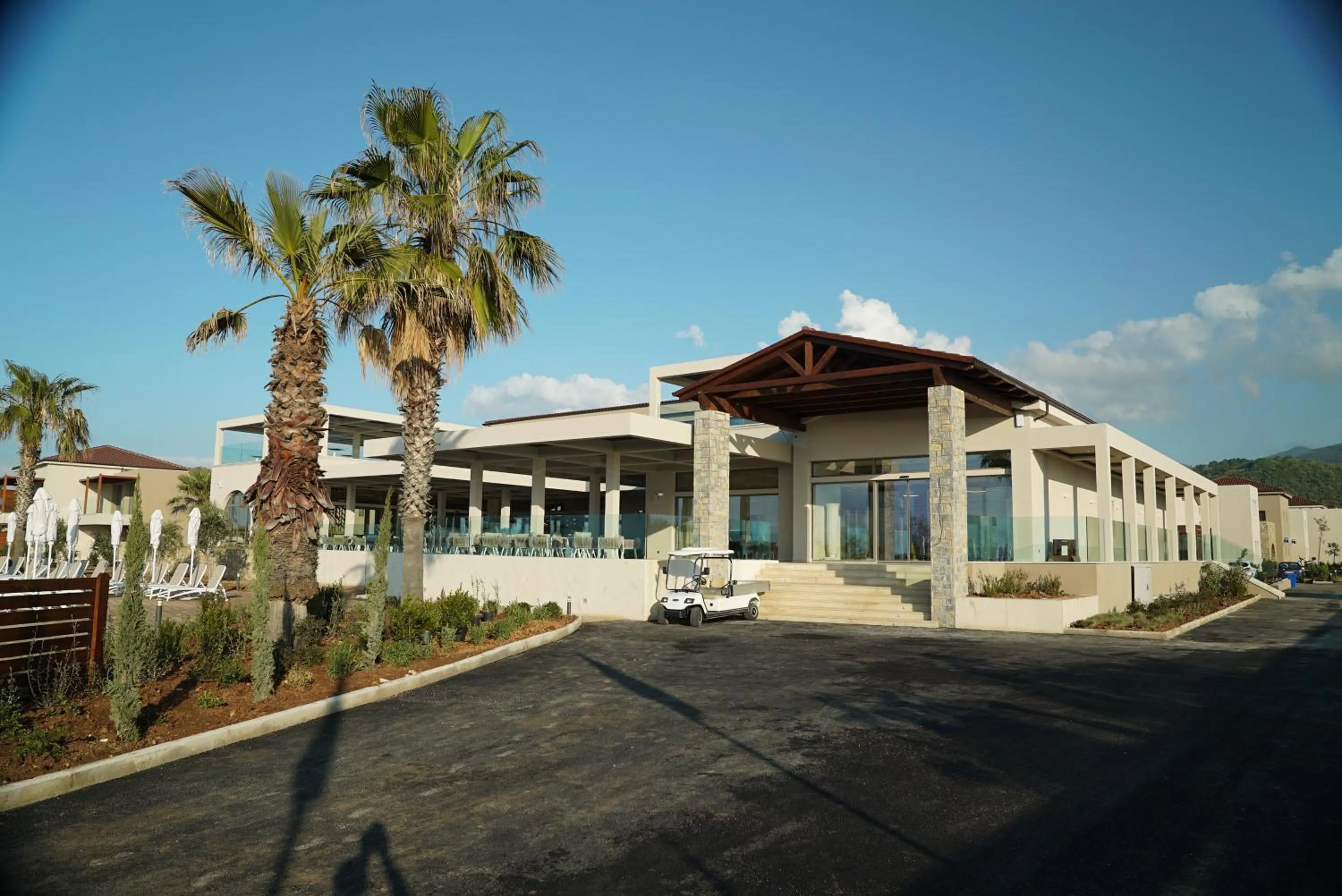 Property building in Almyros Beach