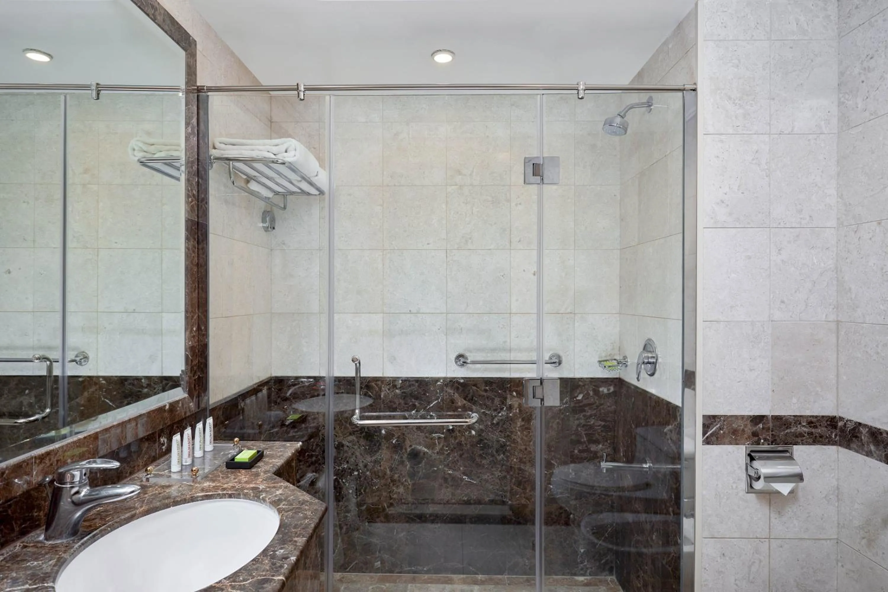 Bathroom in Le Meridien Makkah