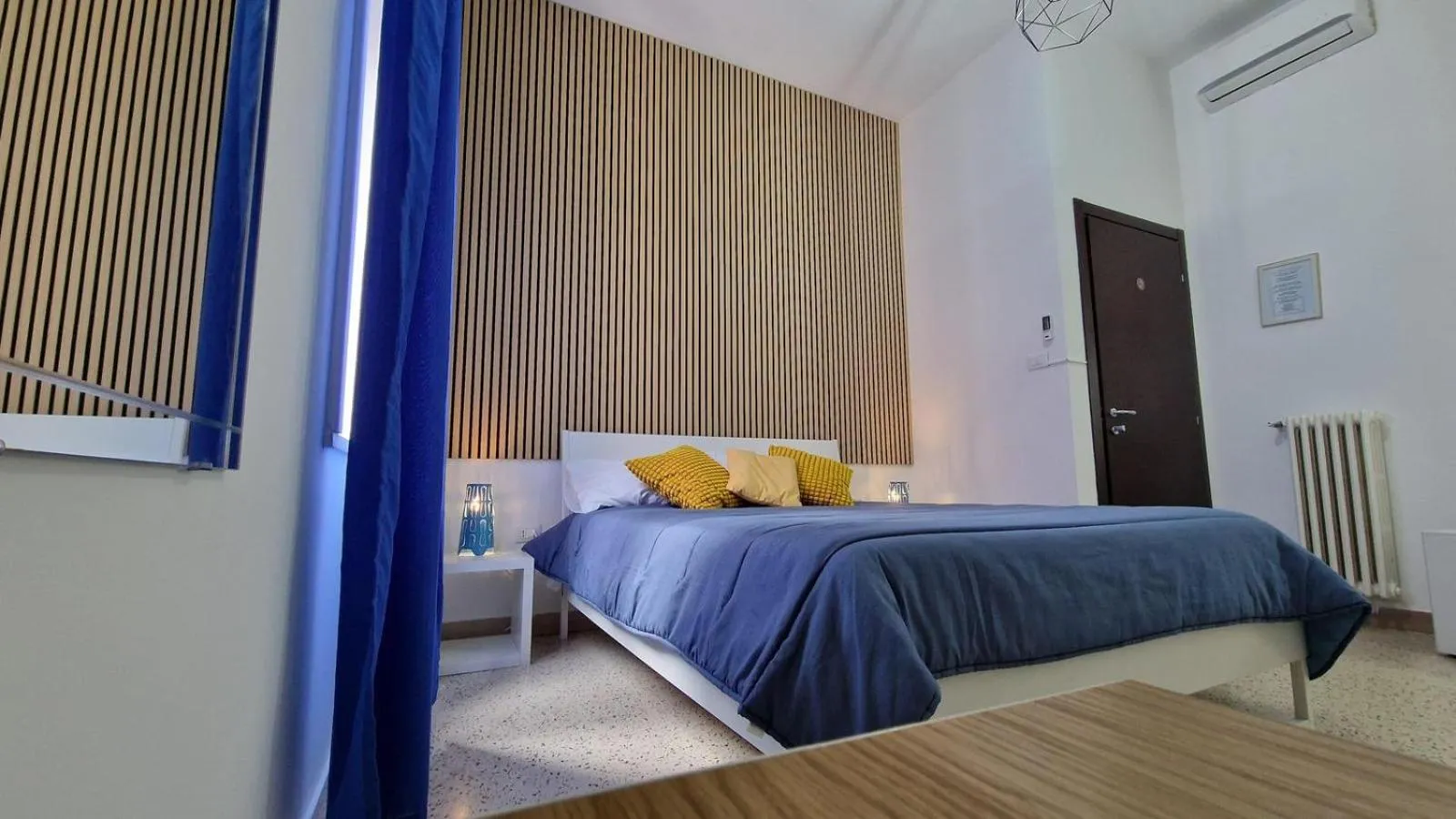 Bed in Rooms hub Portarotese